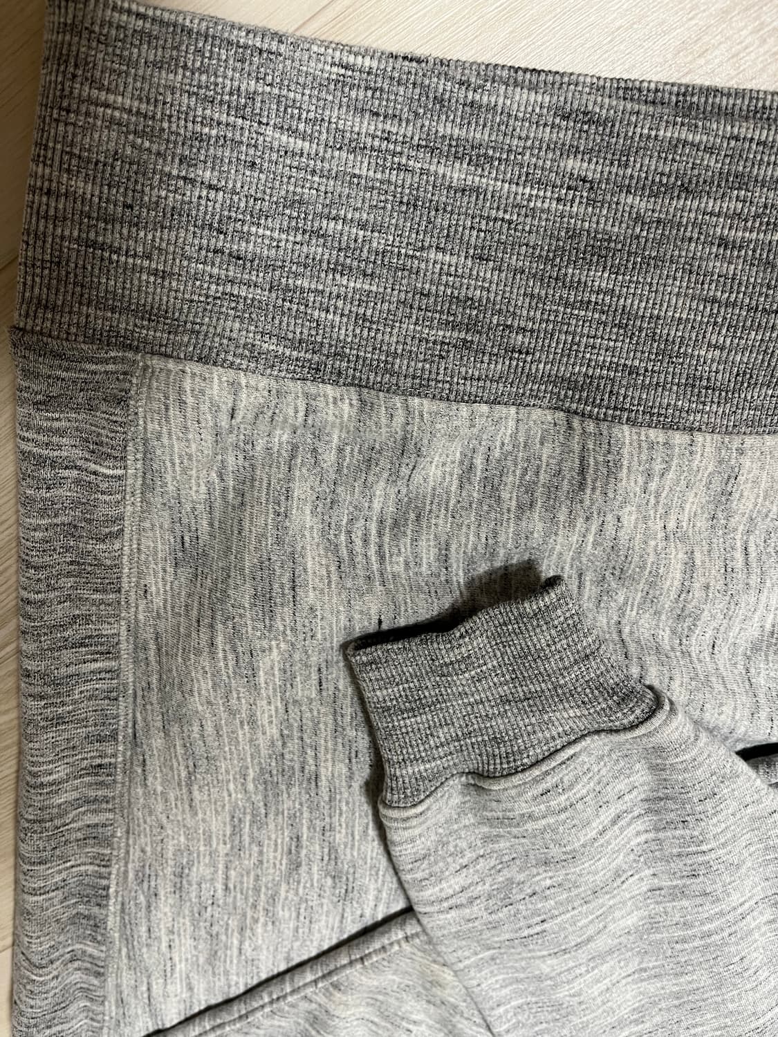 나이젤카본x클로즈드 맨투맨  상품이미지6