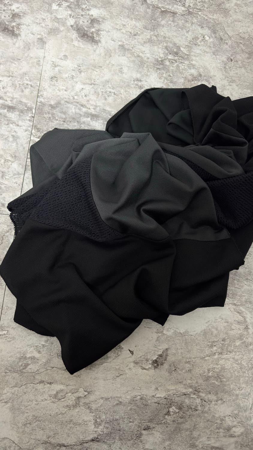 이그노타 머플러 블랙 상품이미지2