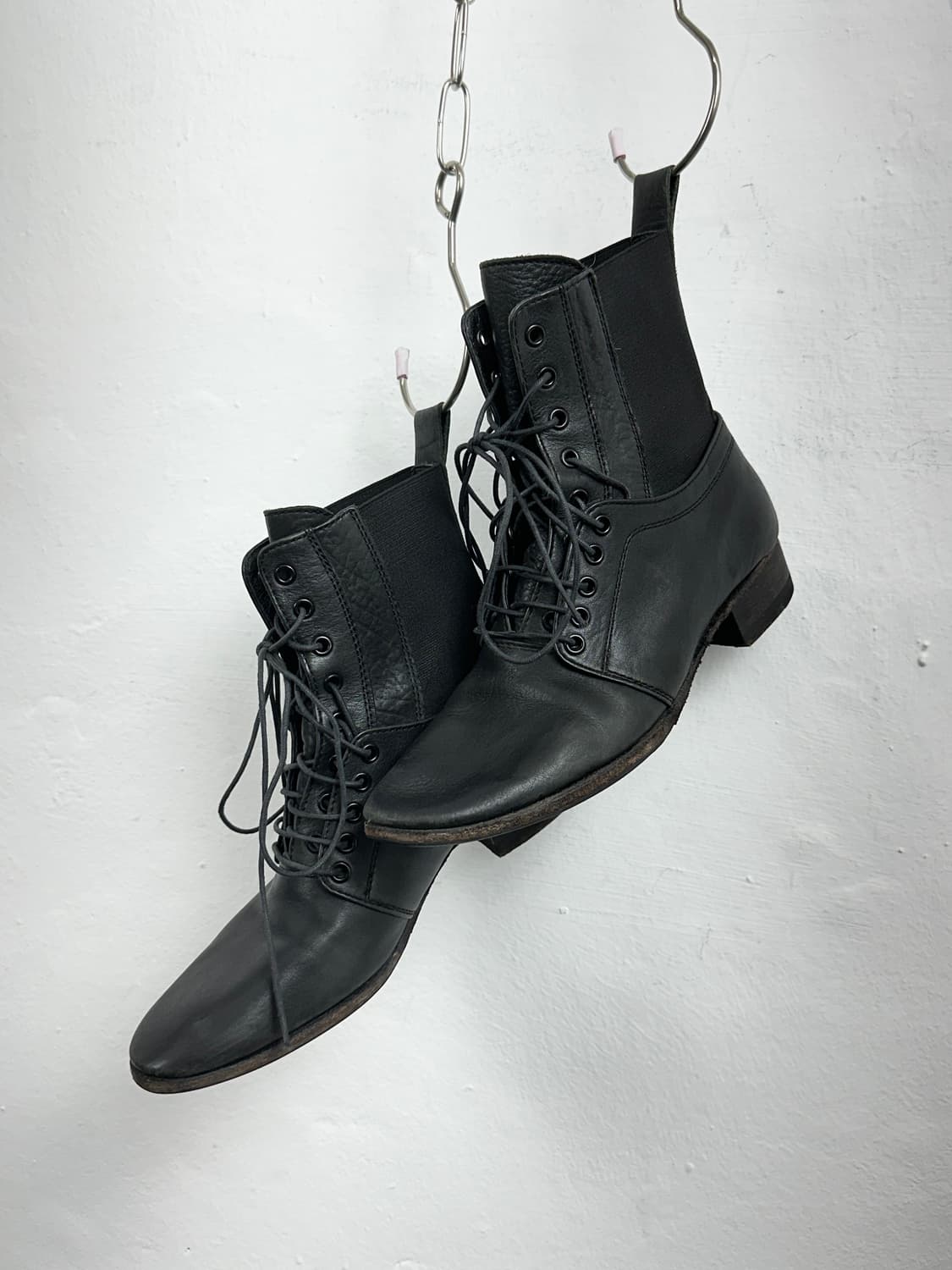 Y’s Lace-Up Leather Ankle Boots 상품이미지1
