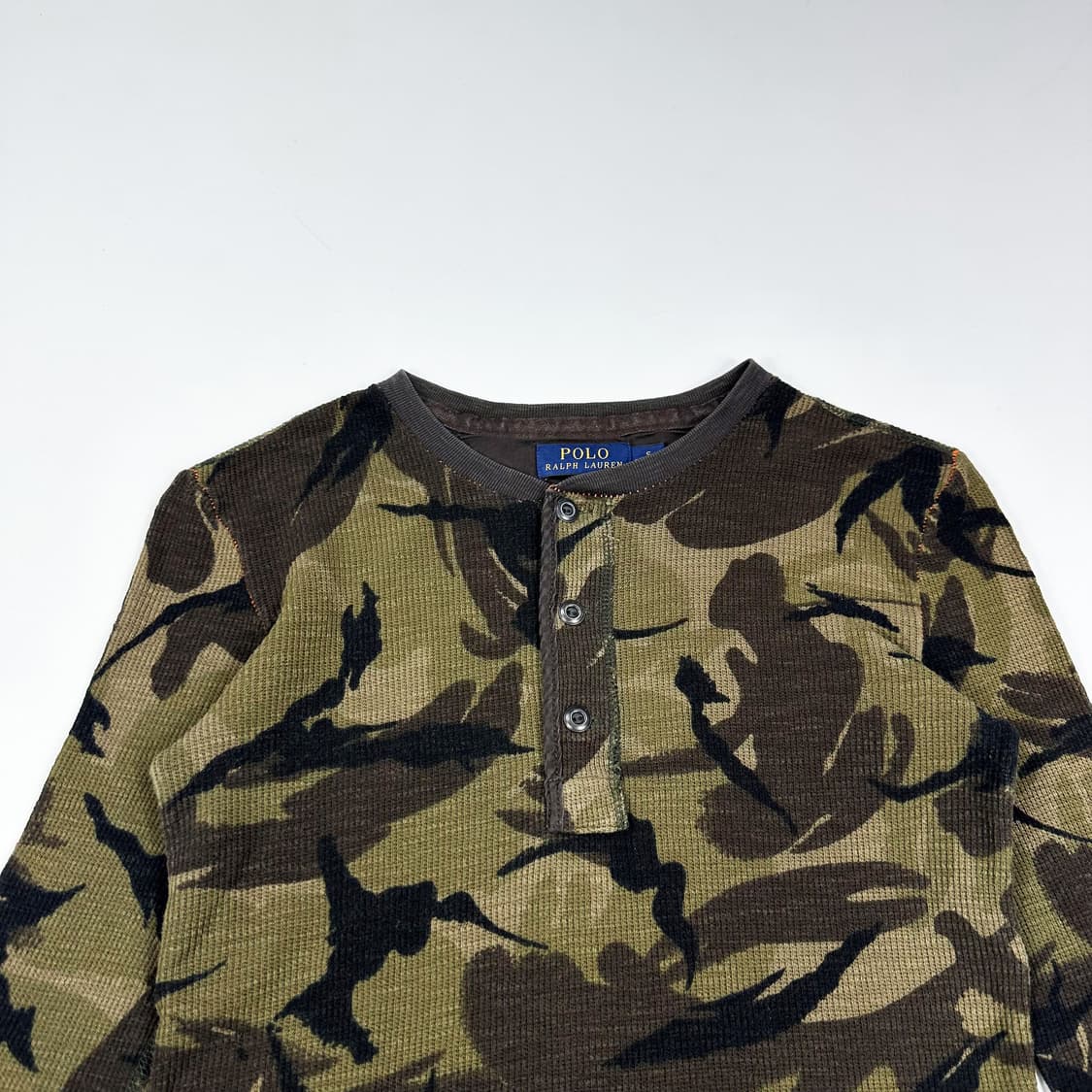 폴로 랄프로렌 여성 슬림핏 카모 헨리넥 롱슬리브 여성S 상품이미지2