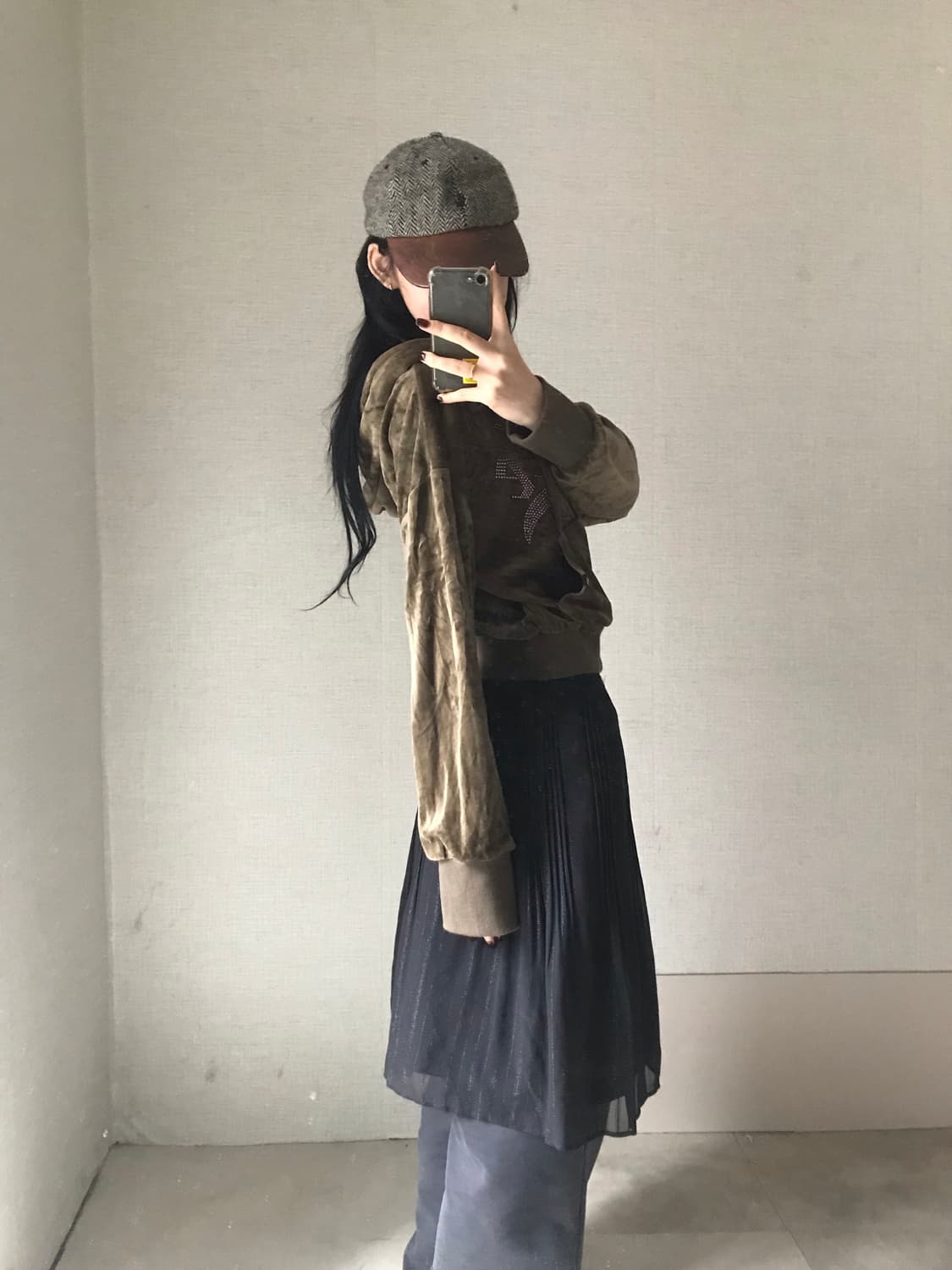 배디 카키 벨벳 큐빅 후드집업 상품이미지4