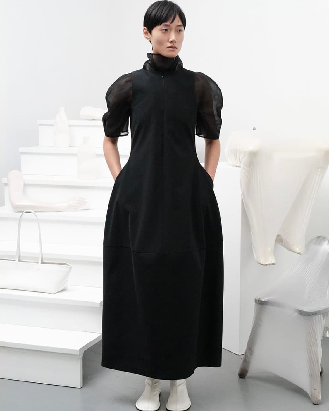 AMOMENTO / KNOTTED COLLAR TOP BK 상품이미지6