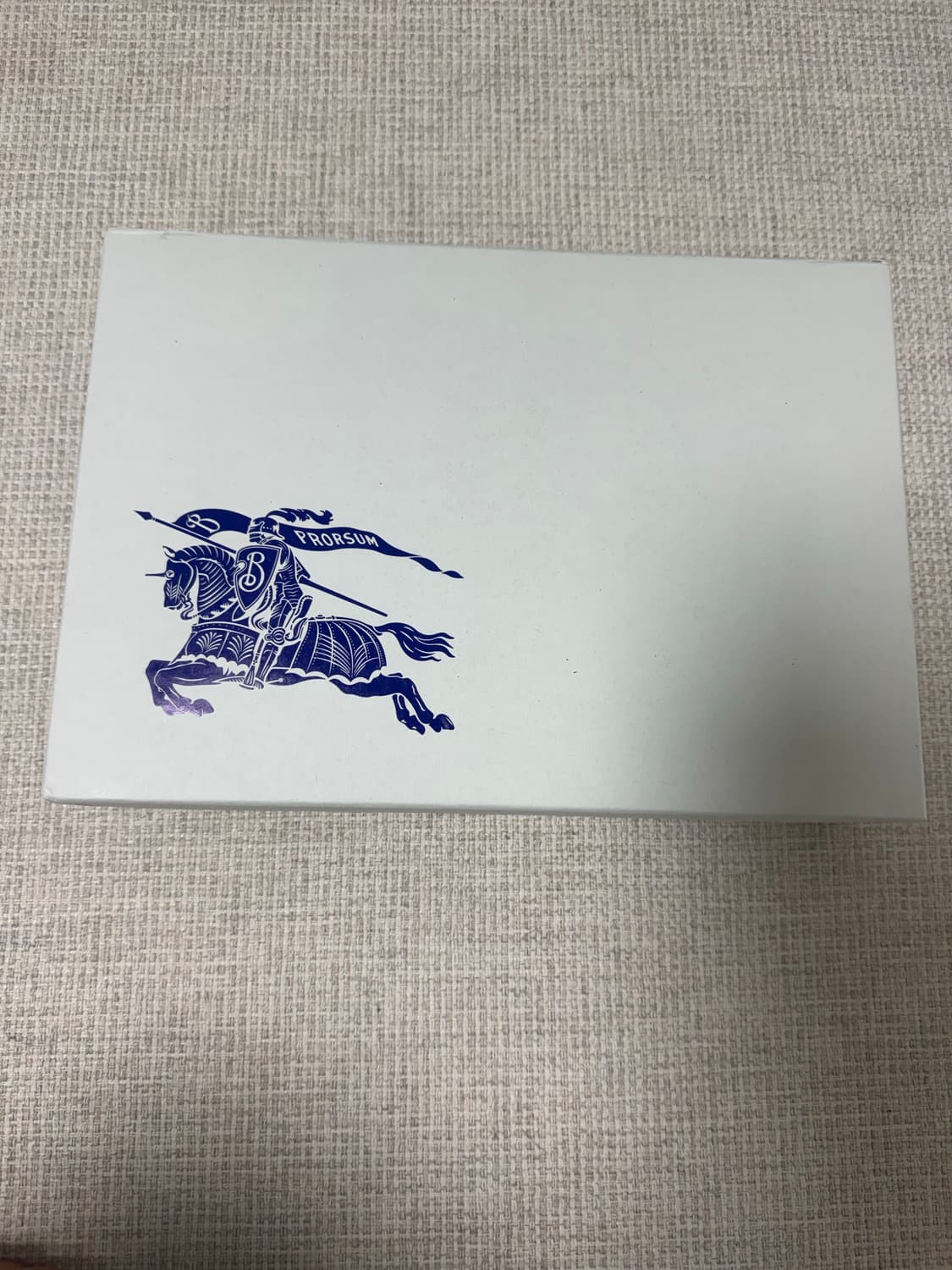 버버리 24fw 리버서블 울혼방 머플러 상품이미지10