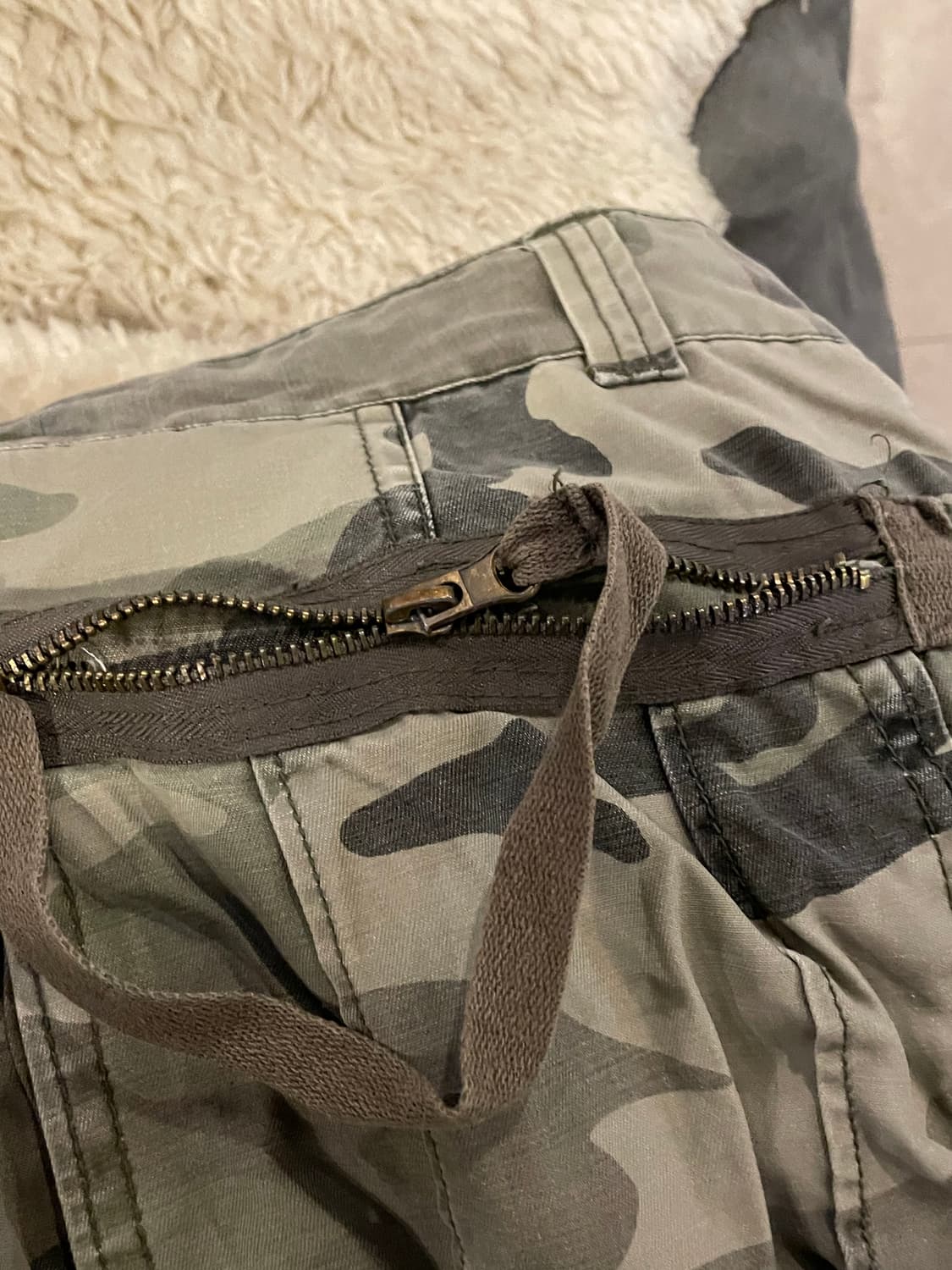 Time credit 타임크레딧 카모 카고 반바지 상품이미지5