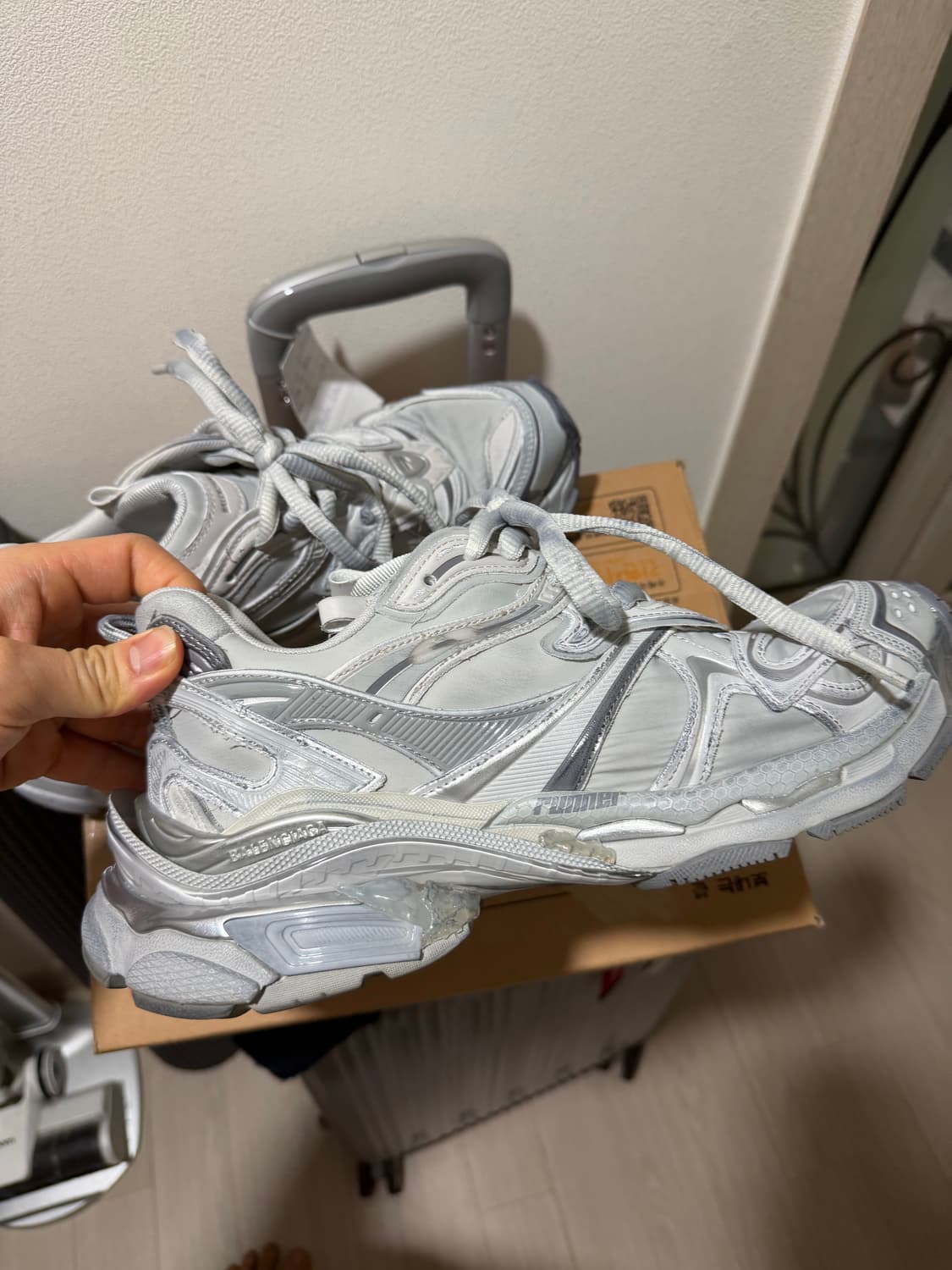 러너25fw 그레이 상품이미지1