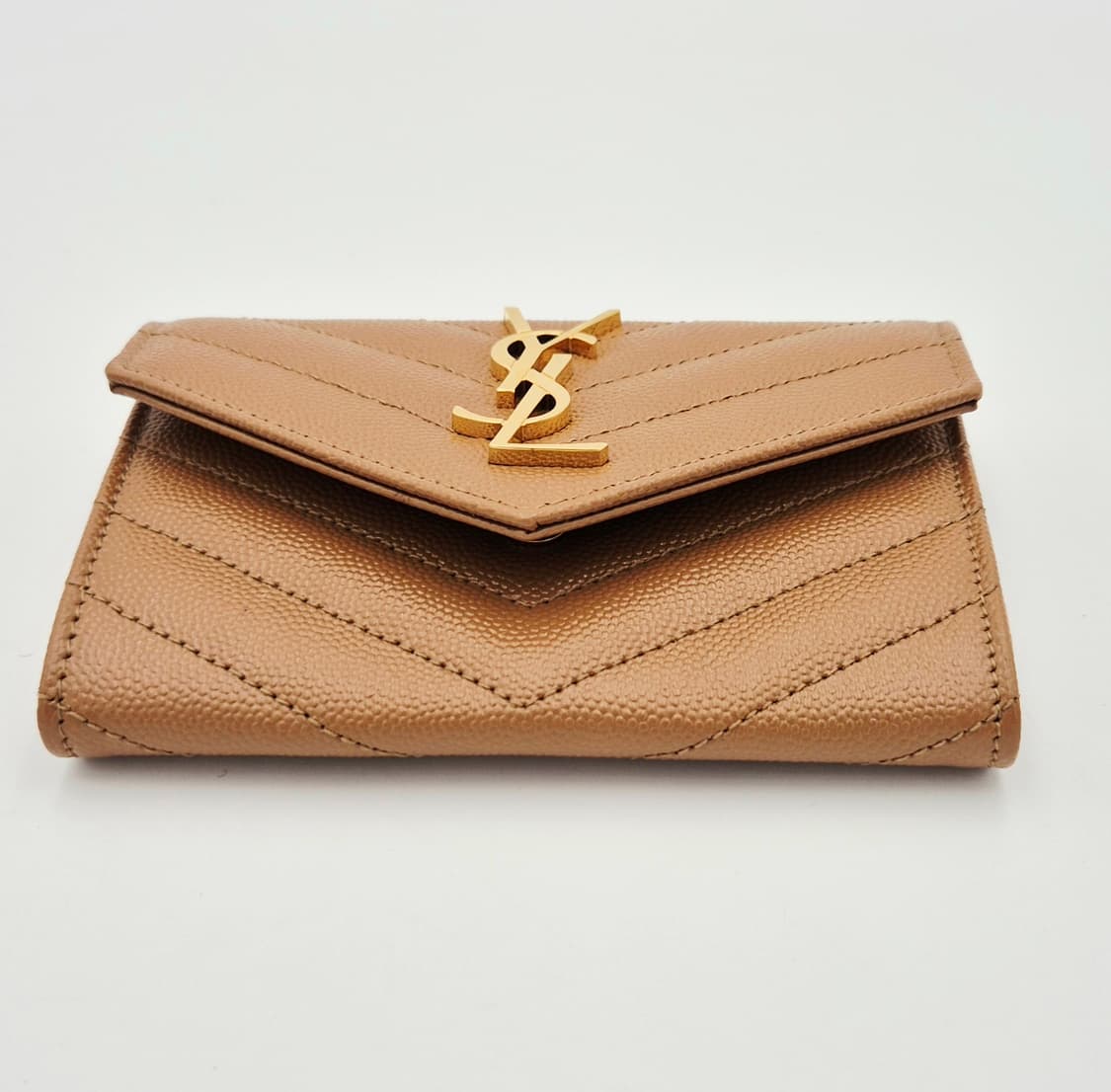 [중고명품셀렉트]생로랑 마틀라세 엔벨로프 금장 카드지갑 상품이미지4