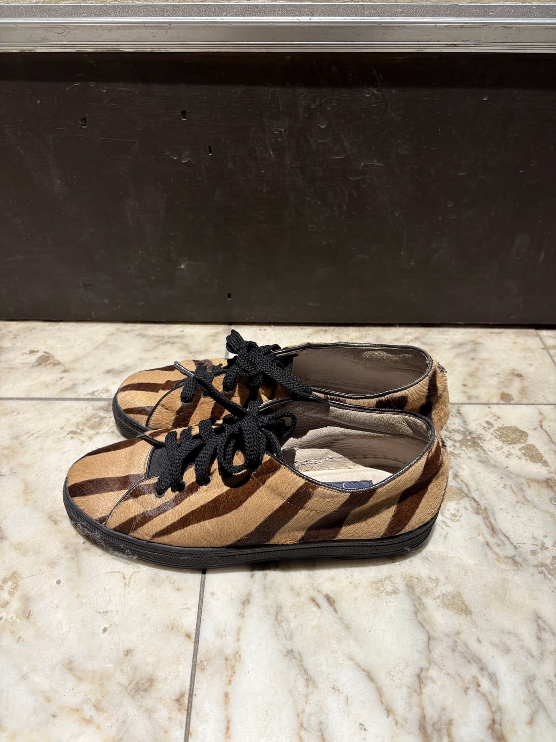 Joan & david 존앤데이비드 이태리 송치 스니커즈 상품이미지2