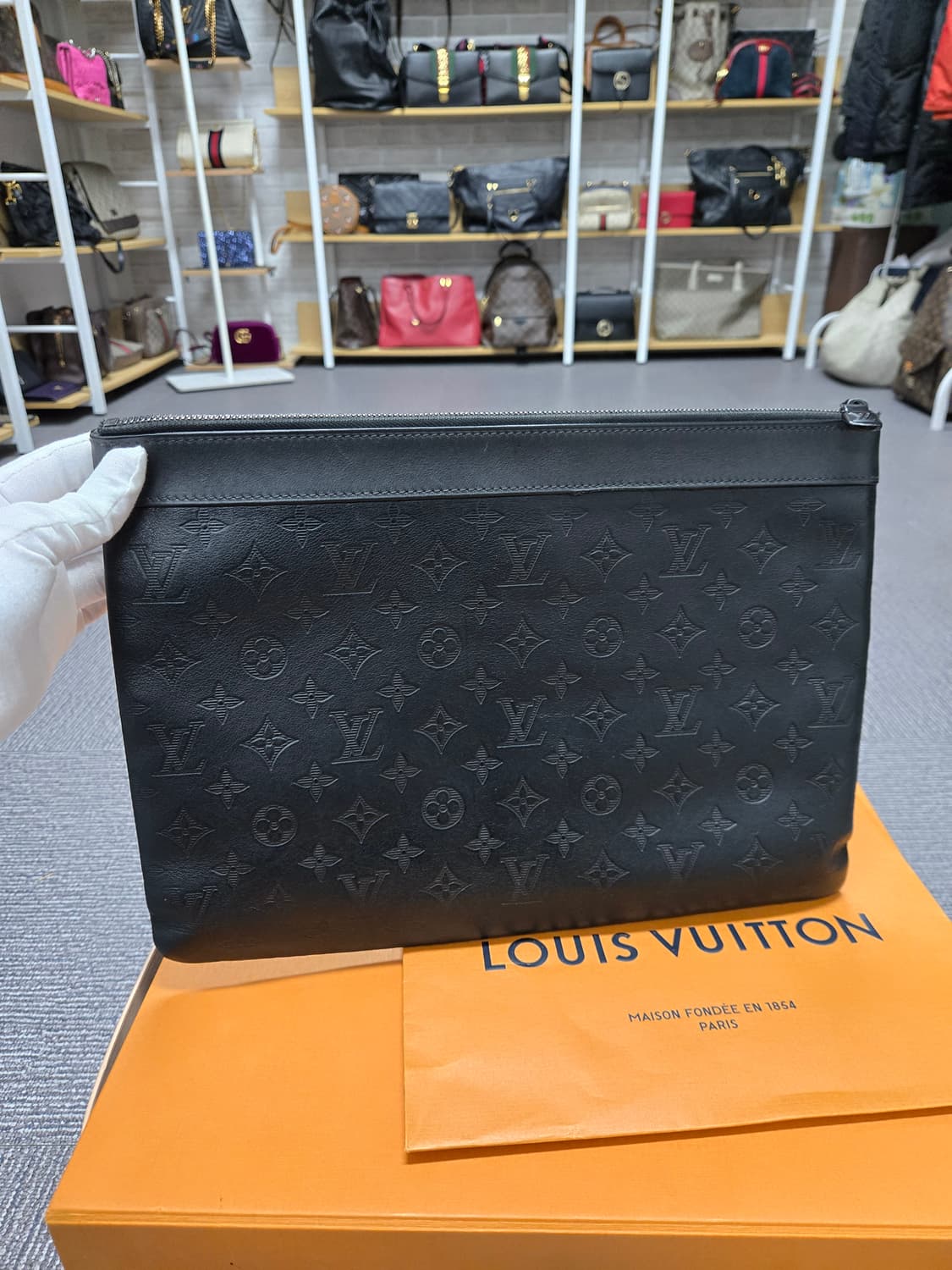 [특가][정품] 루이비통 포쉐트 쉐도우 클러치백 상품이미지2