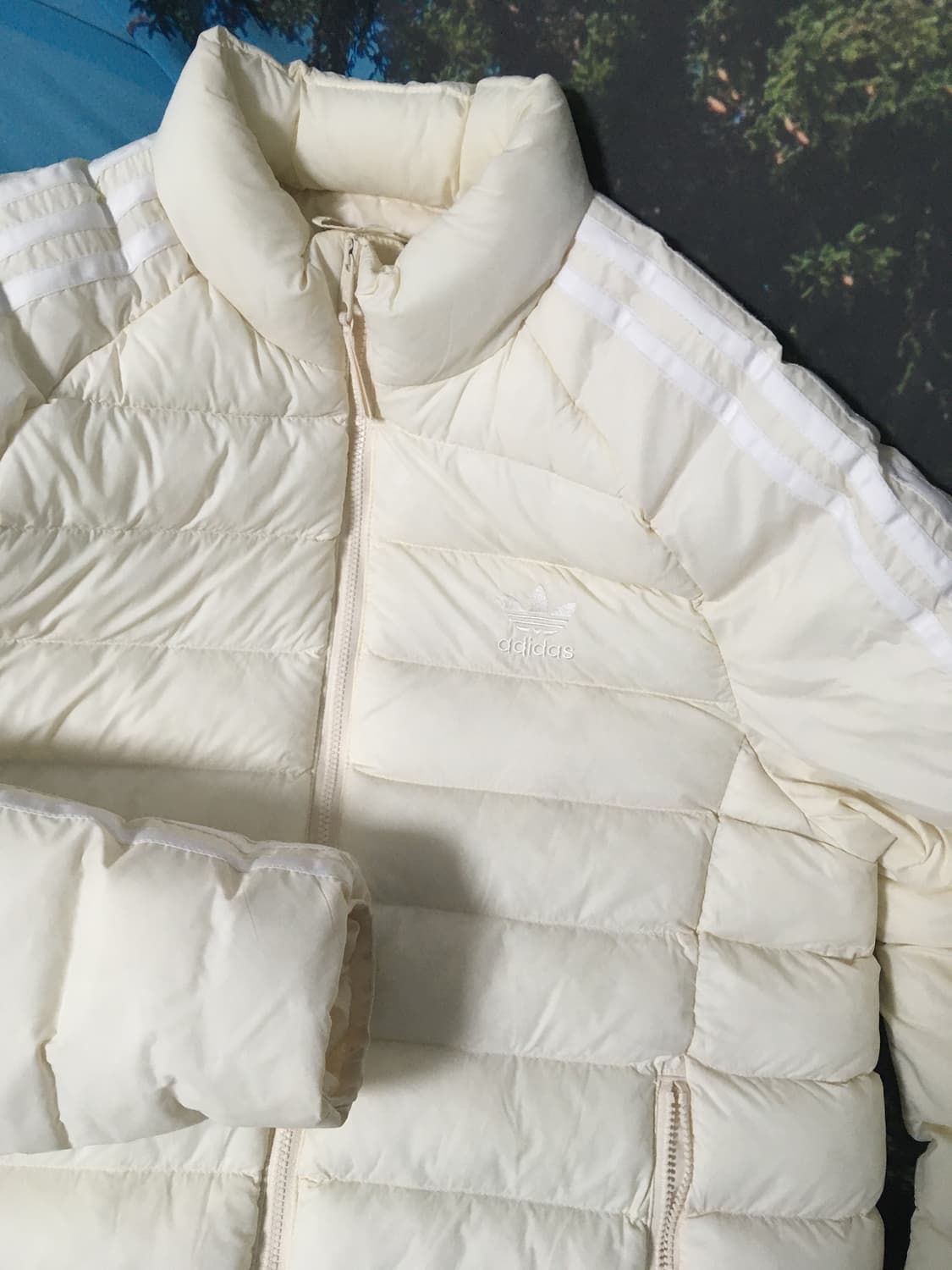 아디다스 퍼포먼스 경량 패딩 상품이미지2