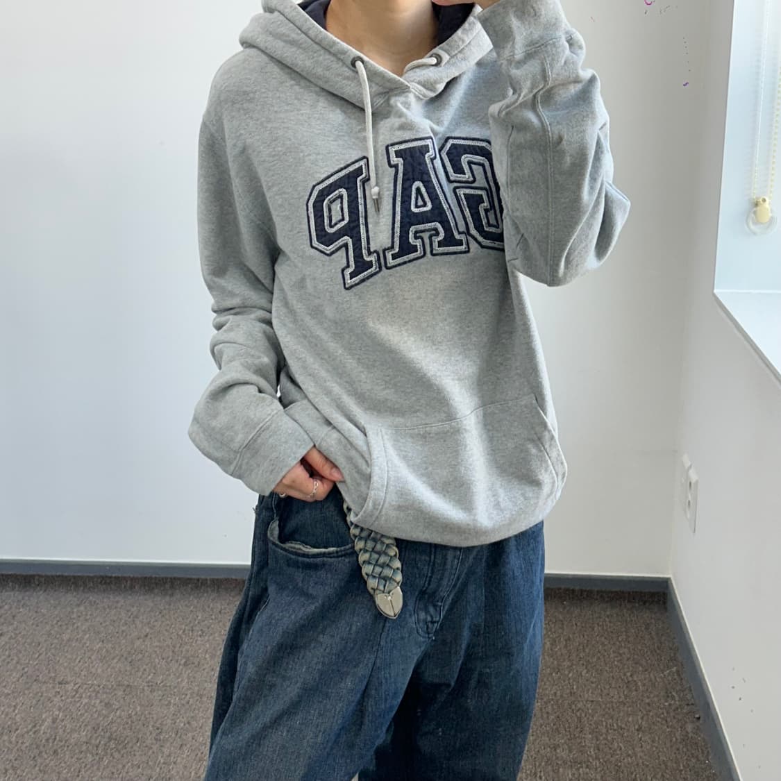 Gap 갭 네이비 로고 그레이 후드집업 상품이미지2