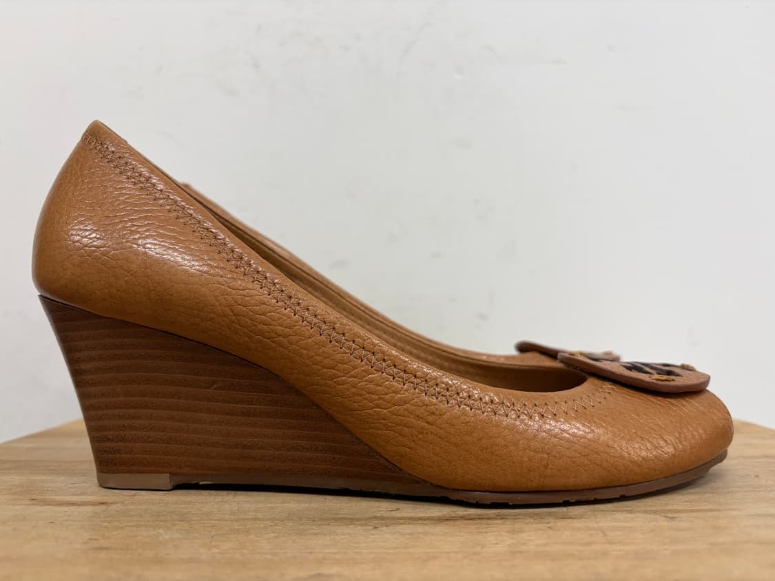 토리버치 토오픈 웨지힐 245 상품이미지1