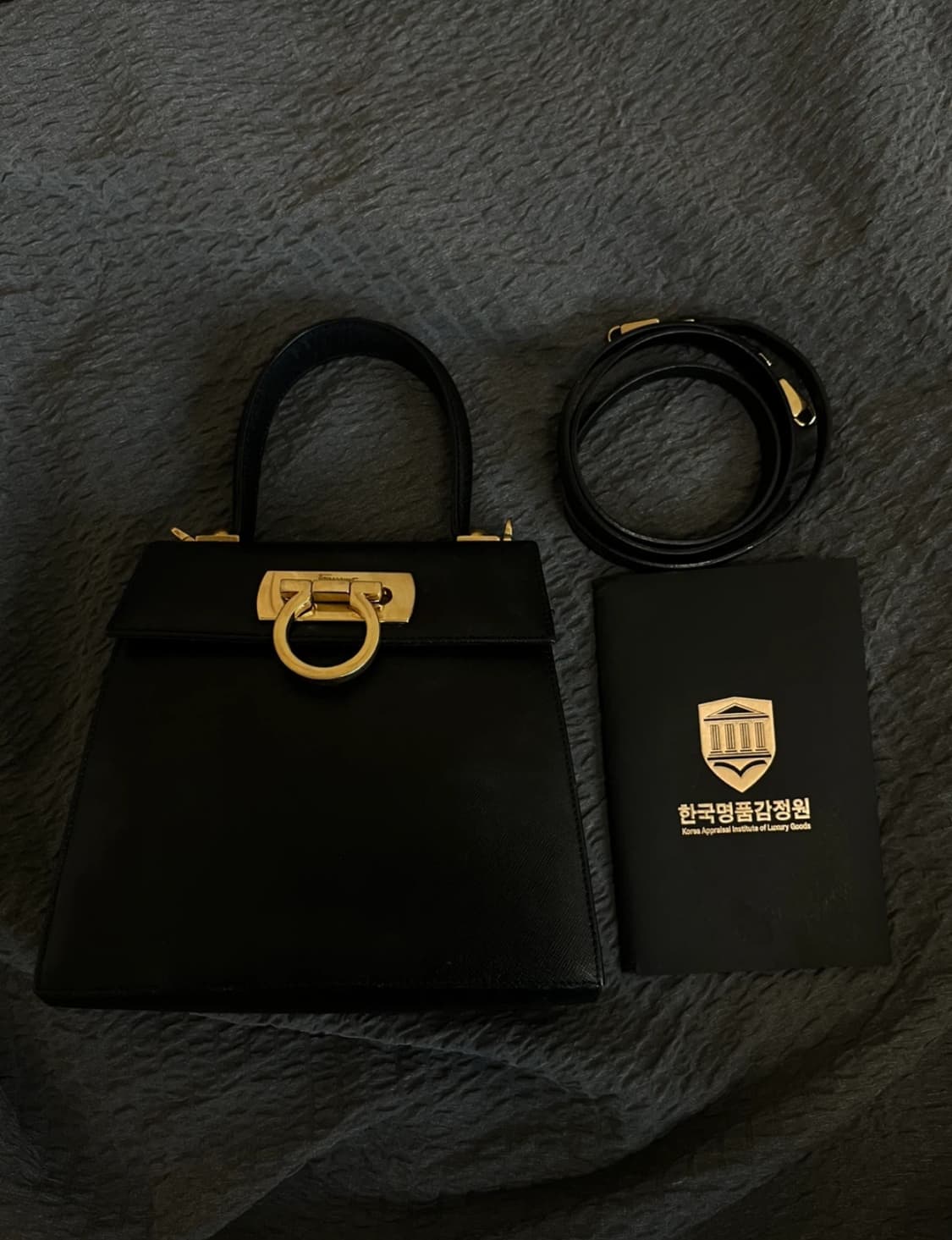 페레가모 캘리백 상품이미지1