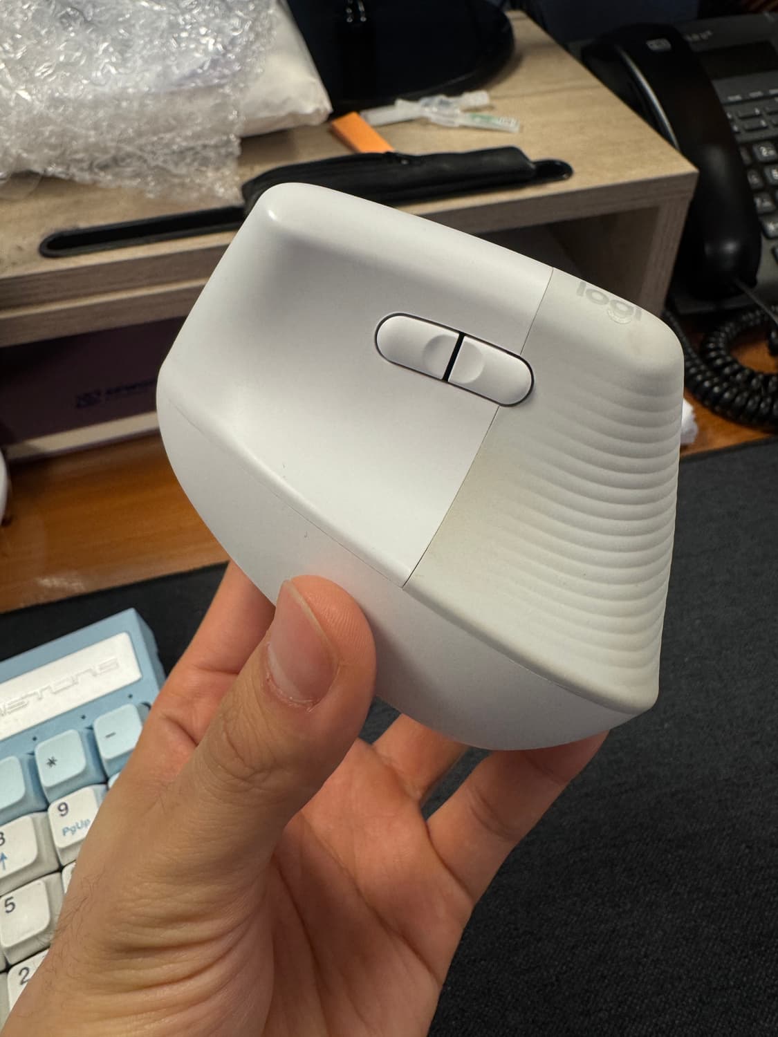 [새상품급] 로지텍 버티컬 마우스 상품이미지2