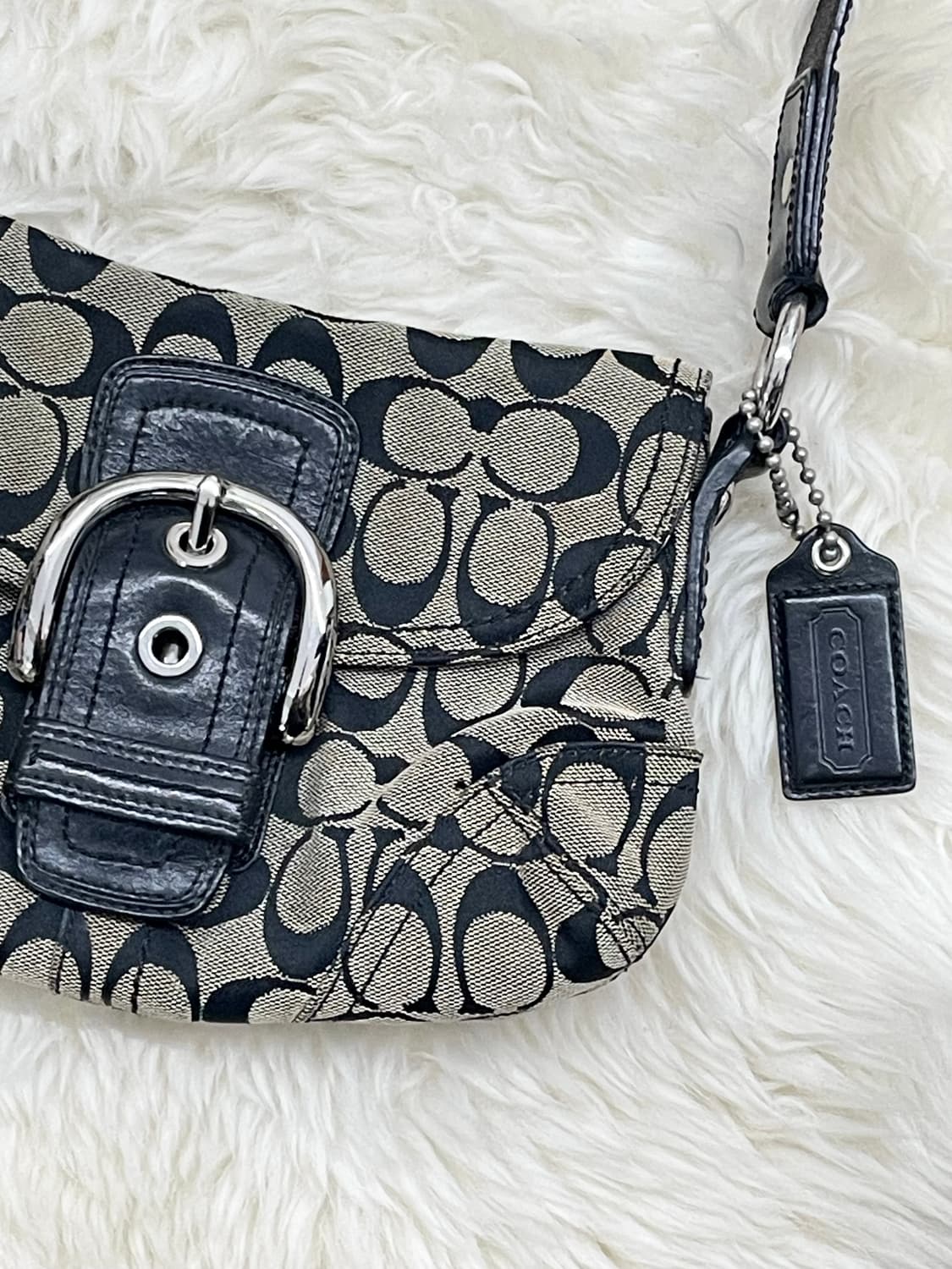 코치 블랙 자카드 시그니처 백 상품이미지2