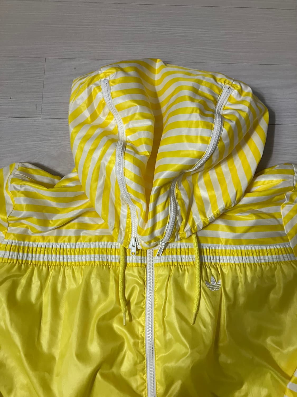 adidas stripe windbreaker 상품이미지2