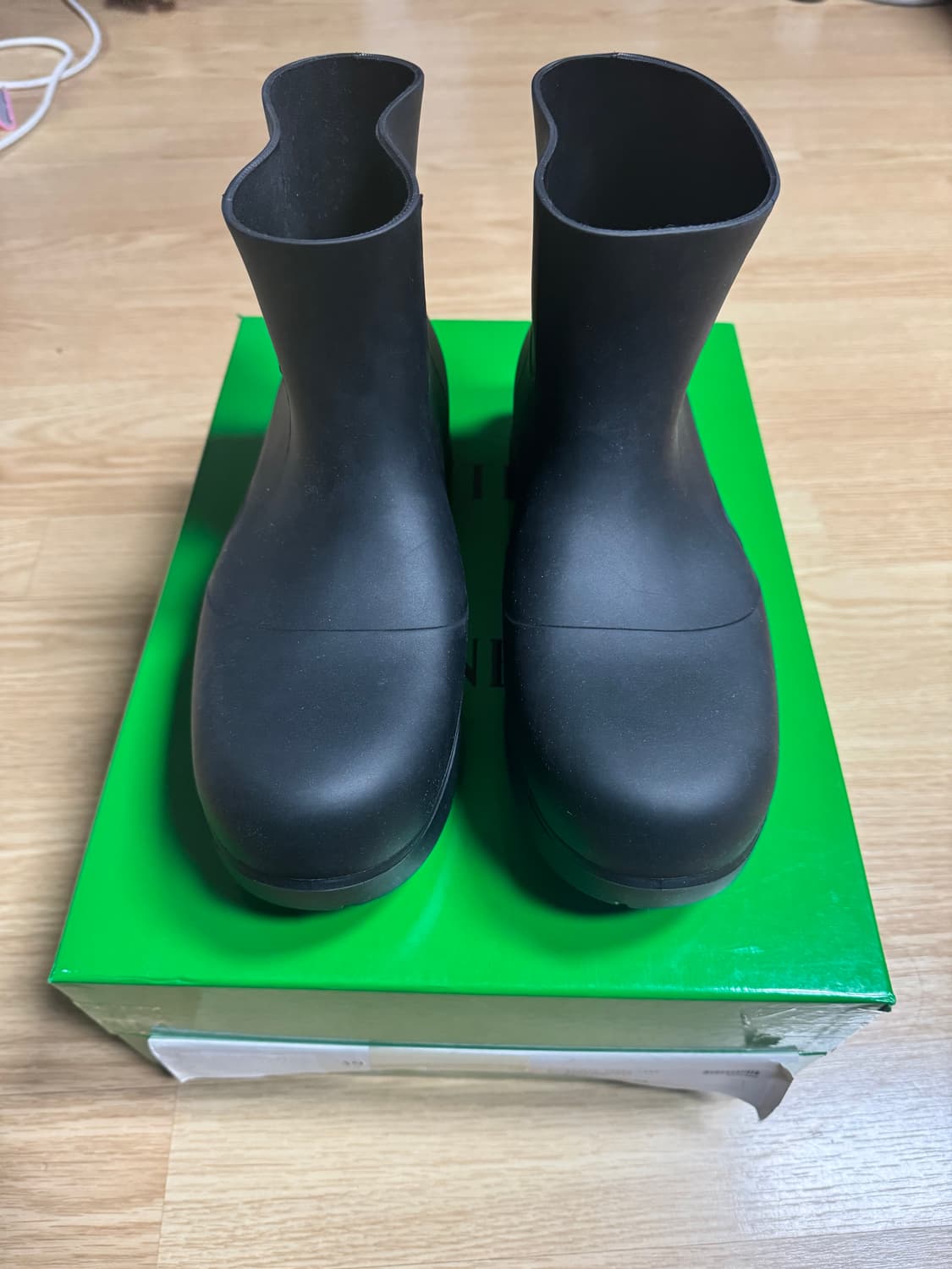 보테가베네타 퍼들 앵클부츠 블랙 상품이미지1