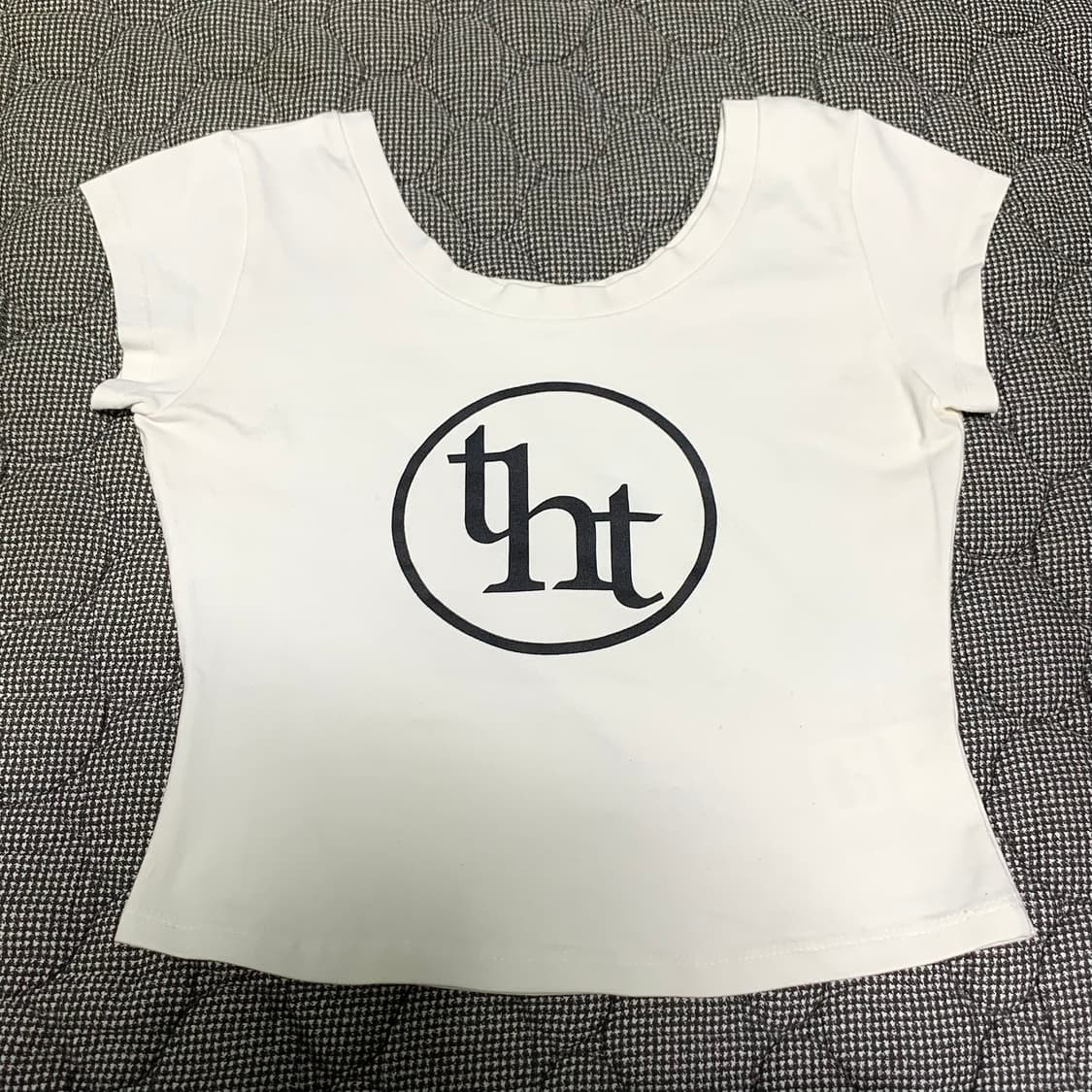 쓰리타임즈 빅 로고 탑 아이보리 상품이미지1