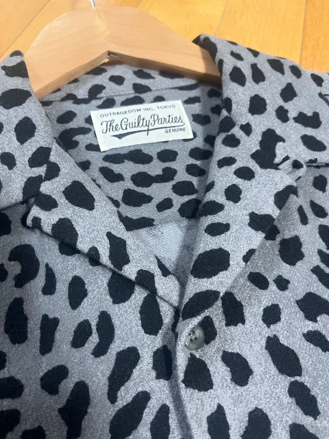 [L] 와코마리아 레오파드 울 셔츠 그레이 상품이미지4