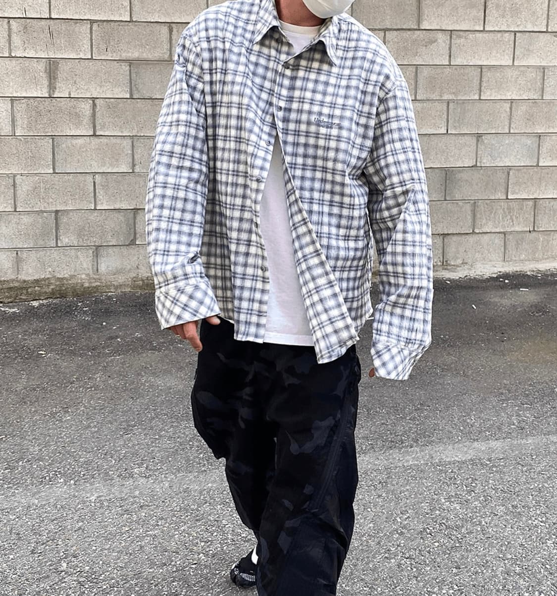 (1회착용)언더마이카(Undermycar) 체크 셔츠 - 2사이즈 상품이미지1