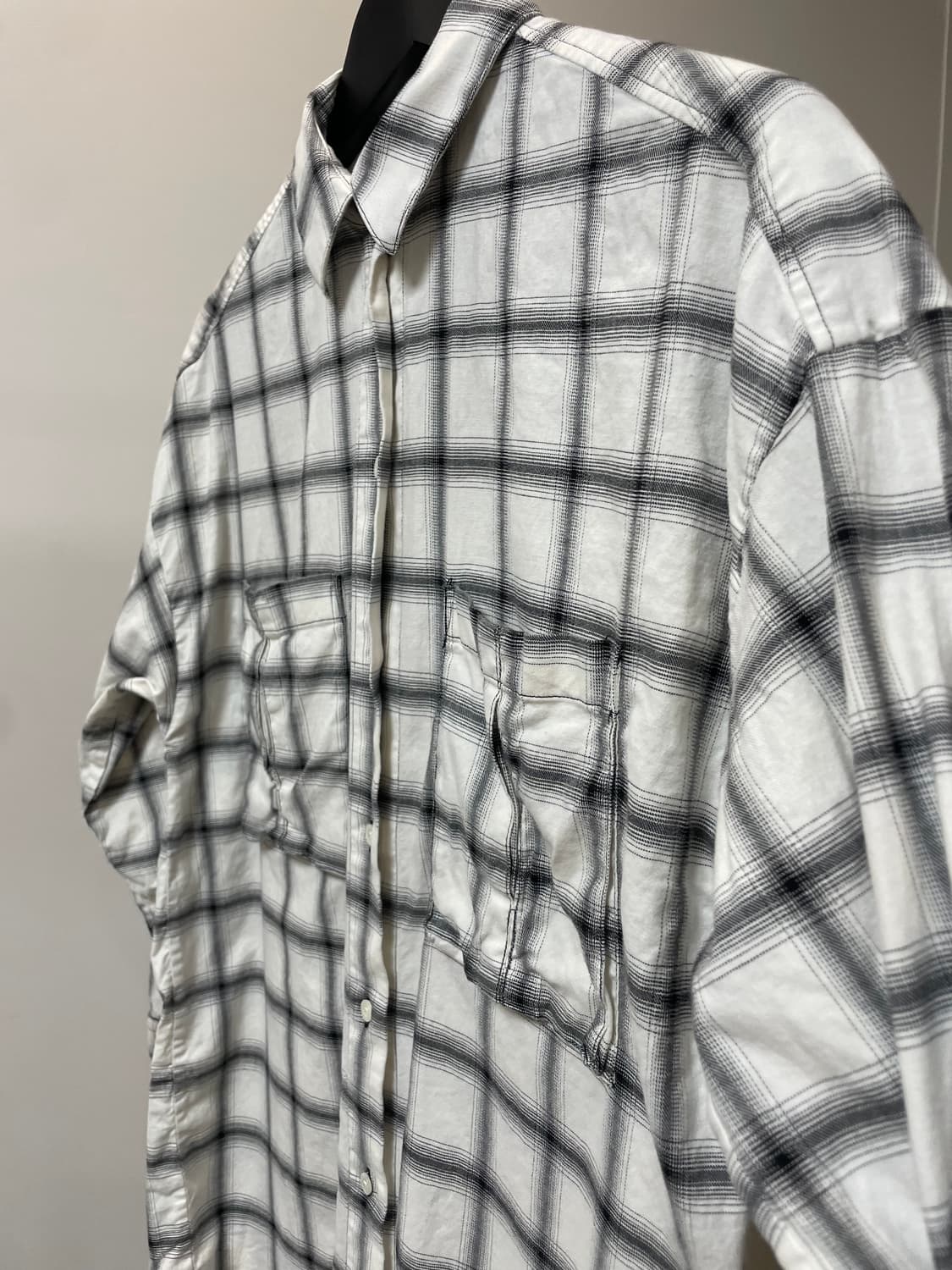 (34) Iro jeans 이로 투포켓 체크 셔츠 상품이미지2