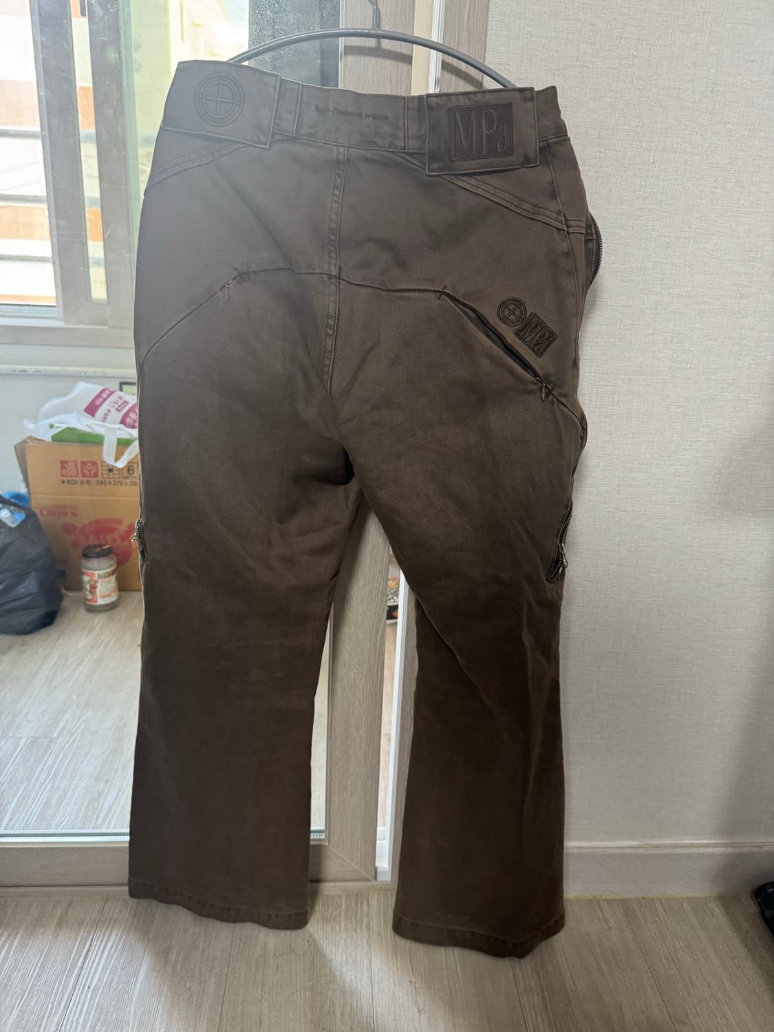 플프MPa TWO DIVISION POCKETS PANTS (BROWN) 상품이미지2