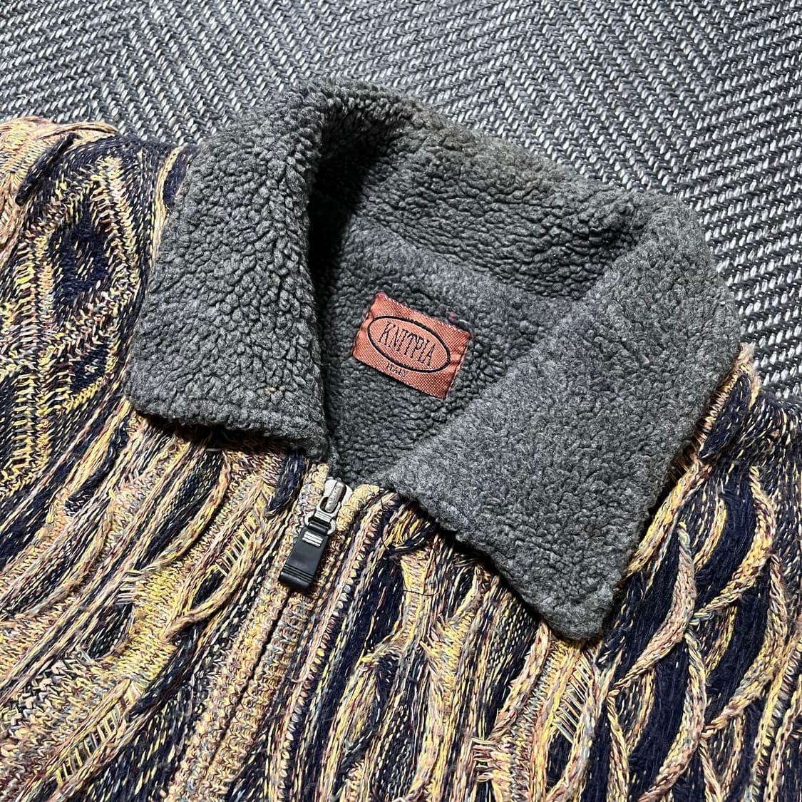 KNITPIA 양털 니트 집업 상품이미지3