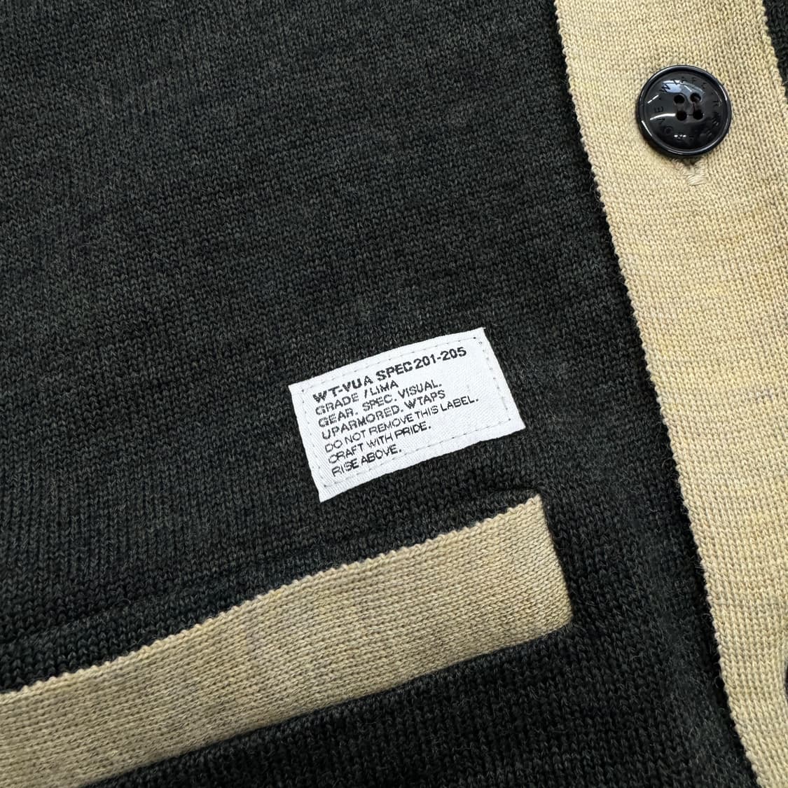 더블탭스 네이버후드 울 가디건 상품이미지4