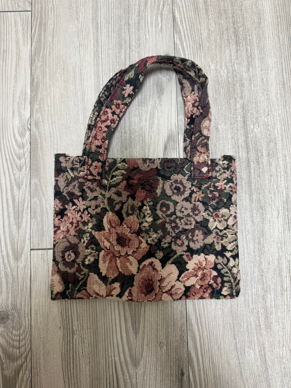 아모멘토 플라워 자카드 미니 토트백 상품이미지4