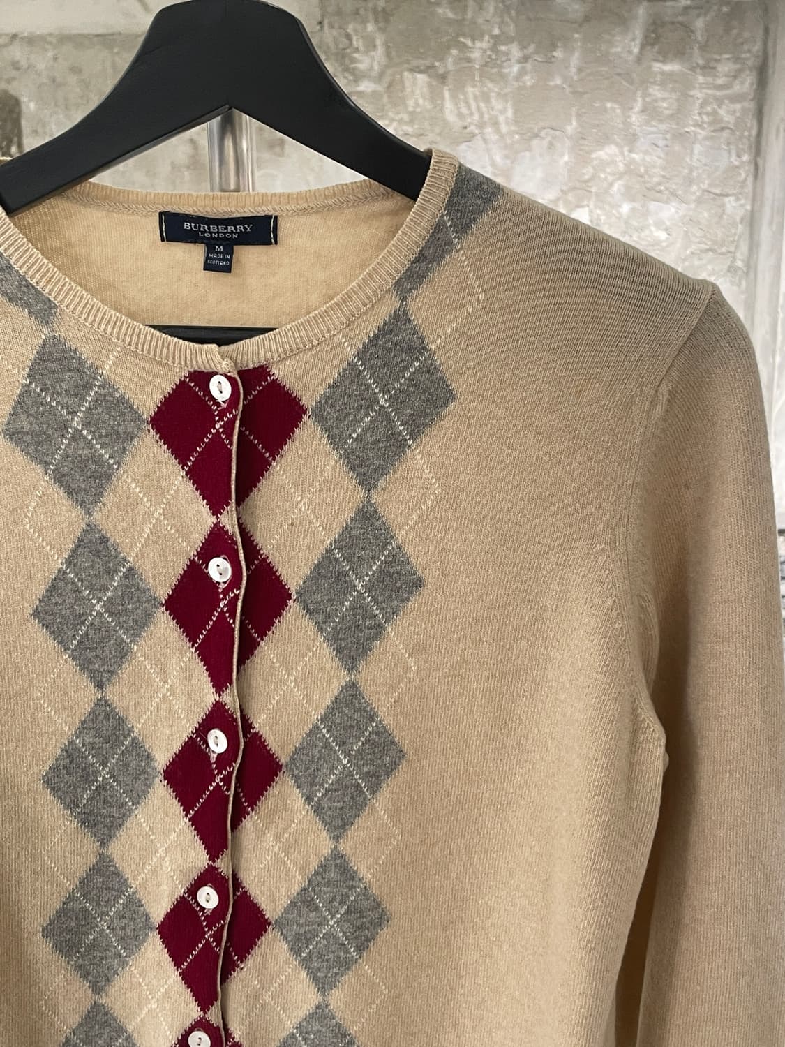 버버리 베이지 아가일 울 니트 가디건 상품이미지3