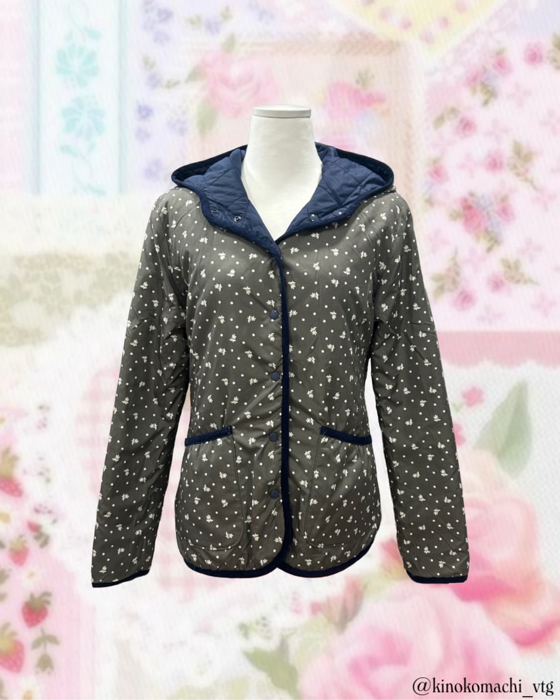 모리걸 양면 플라워네이비 경량패딩 상품이미지1