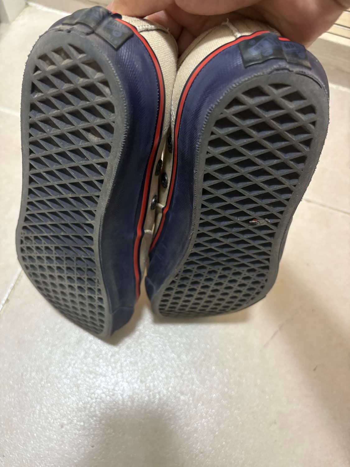 반스 나이젤 카본 OG 어센틱 LX 원 화이트 네이비 상품이미지2