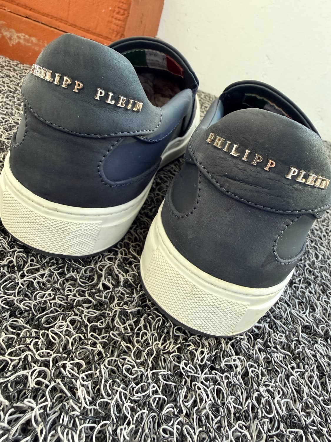 필립 플레인(Philipp Plein) 스컬 로고 슬립온 스니커즈 상품이미지9