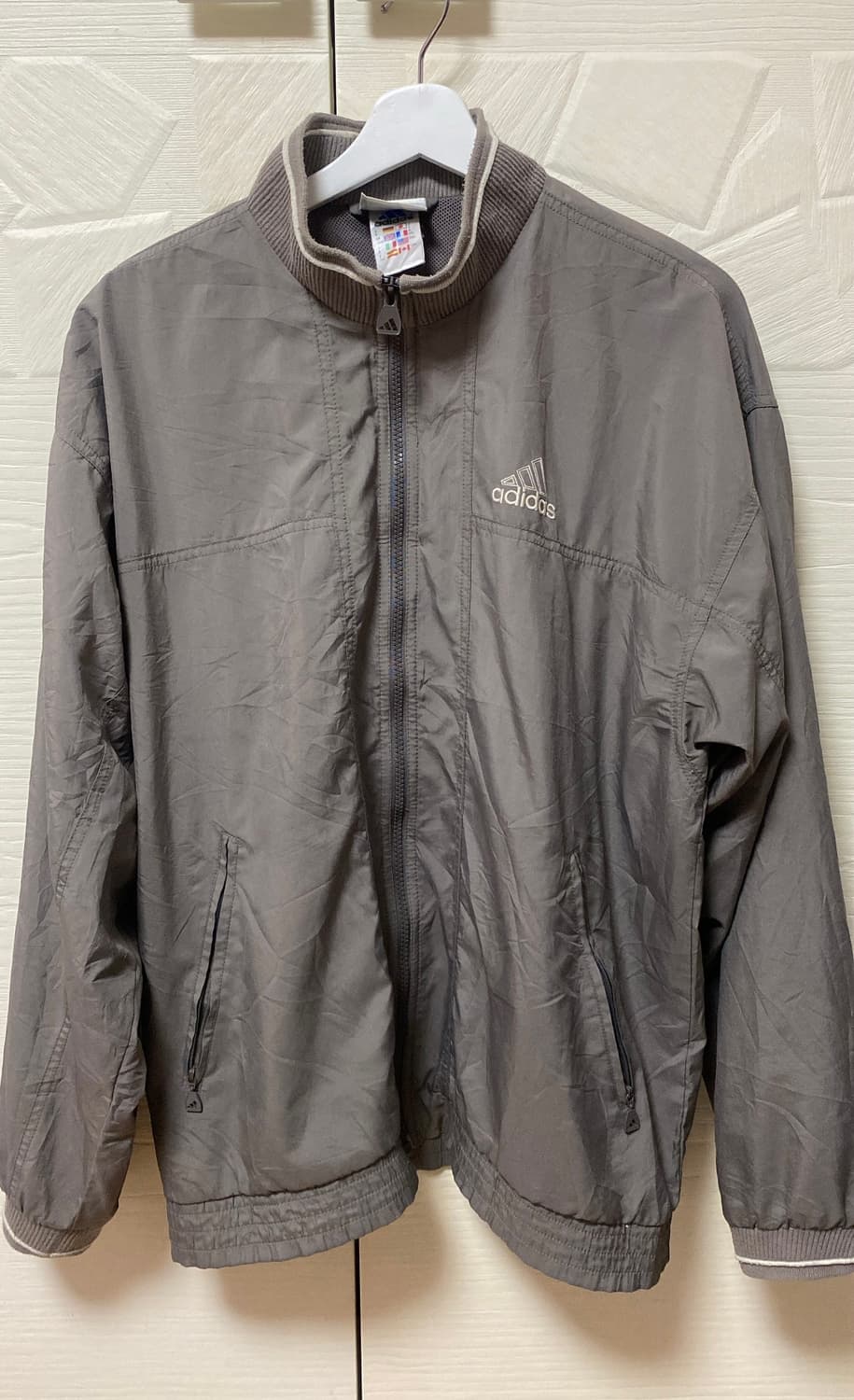 아디다스 브라운 바람막이 자켓 상품이미지1