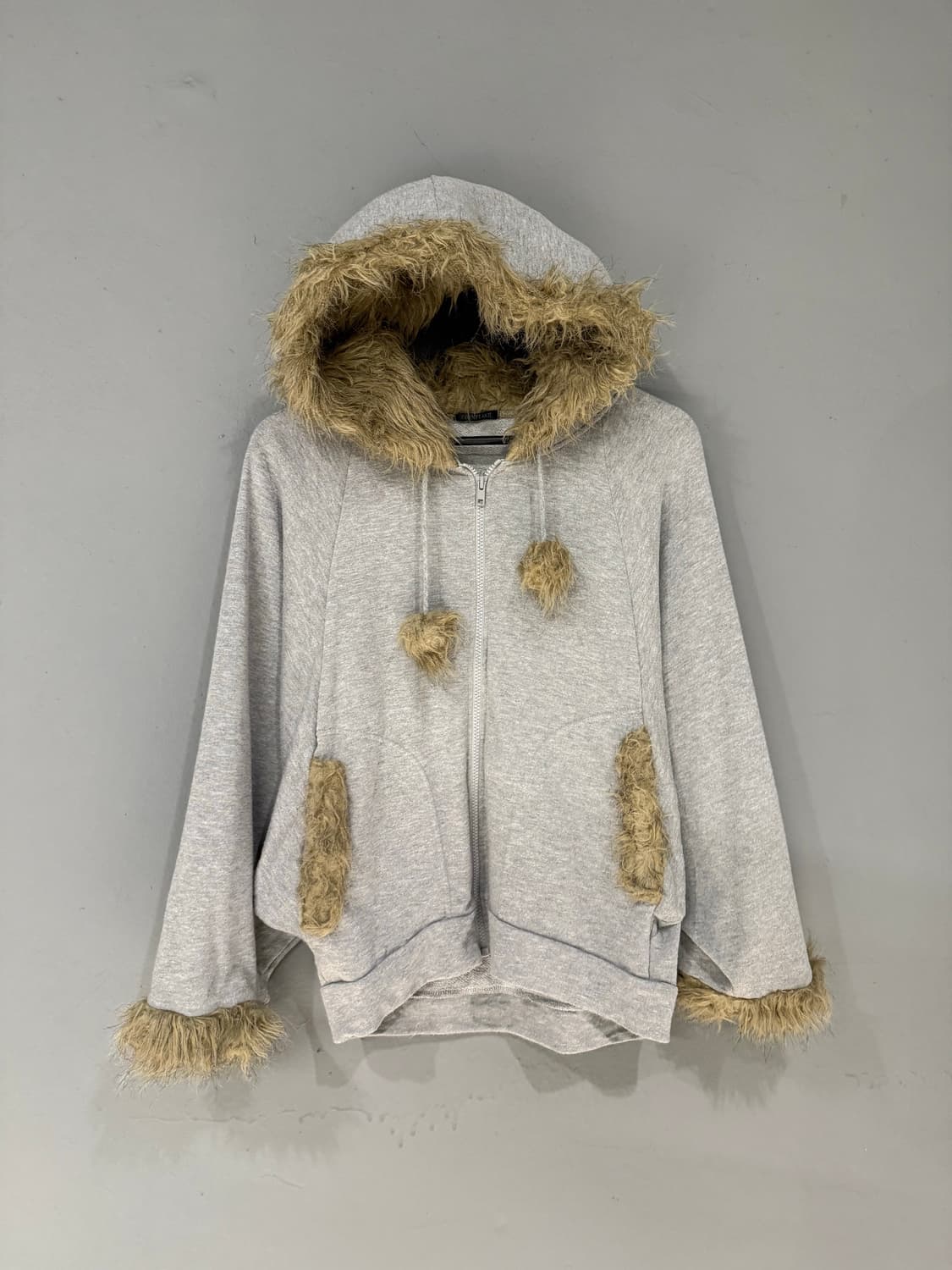 fur trimming point pom-pom hood zip-up 상품이미지5