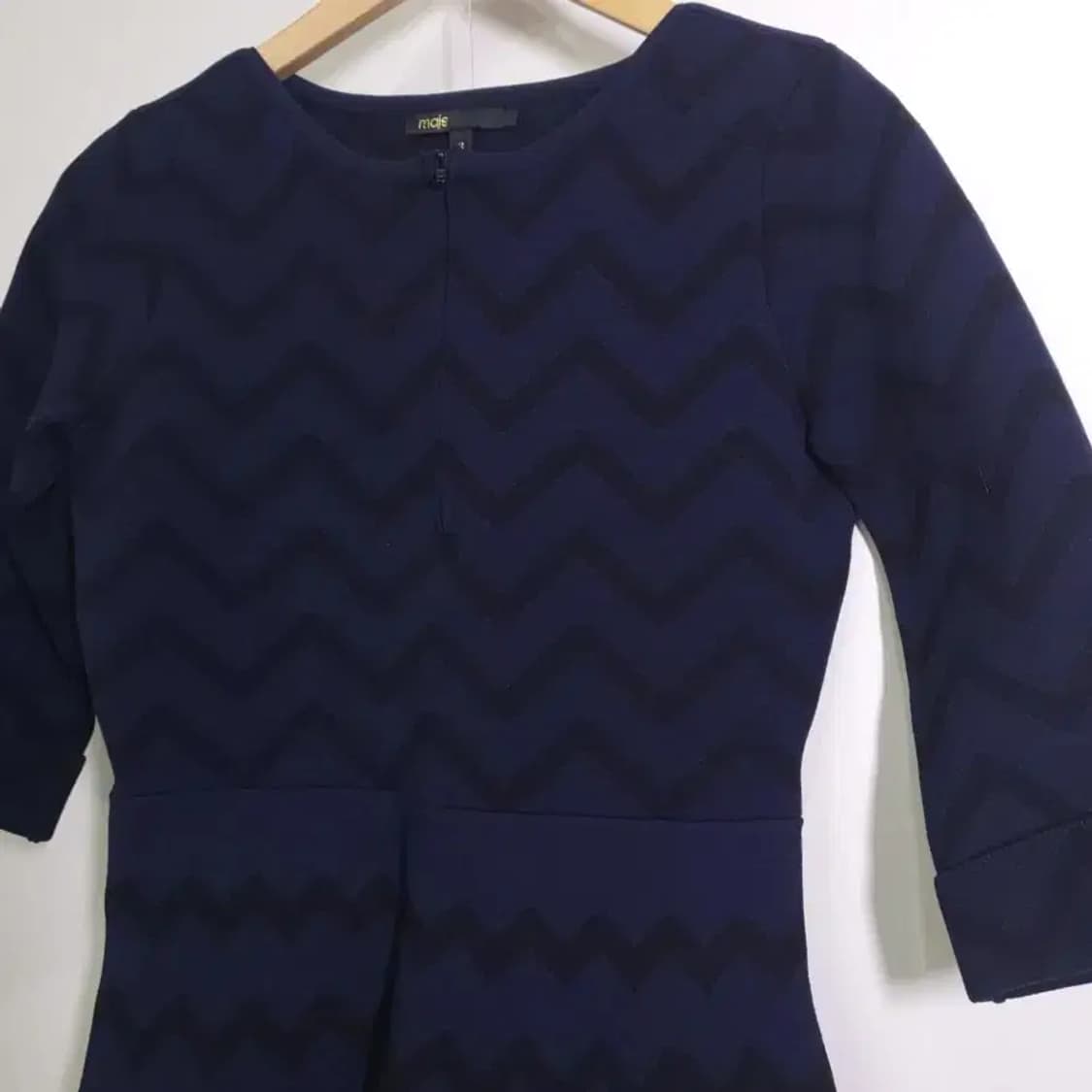 마쥬 네이비 지그재그 패턴 원피스 2사이즈 상품이미지5