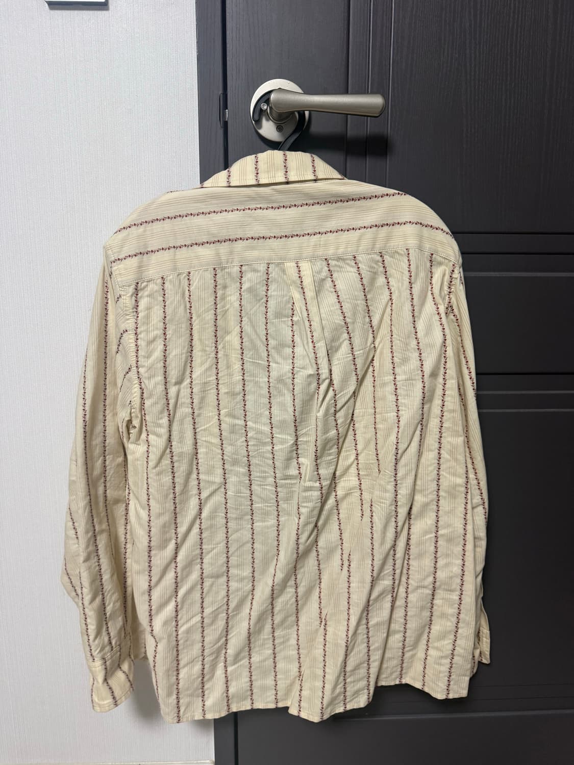 테켓 스프라이트 셔츠 베이지 상품이미지3