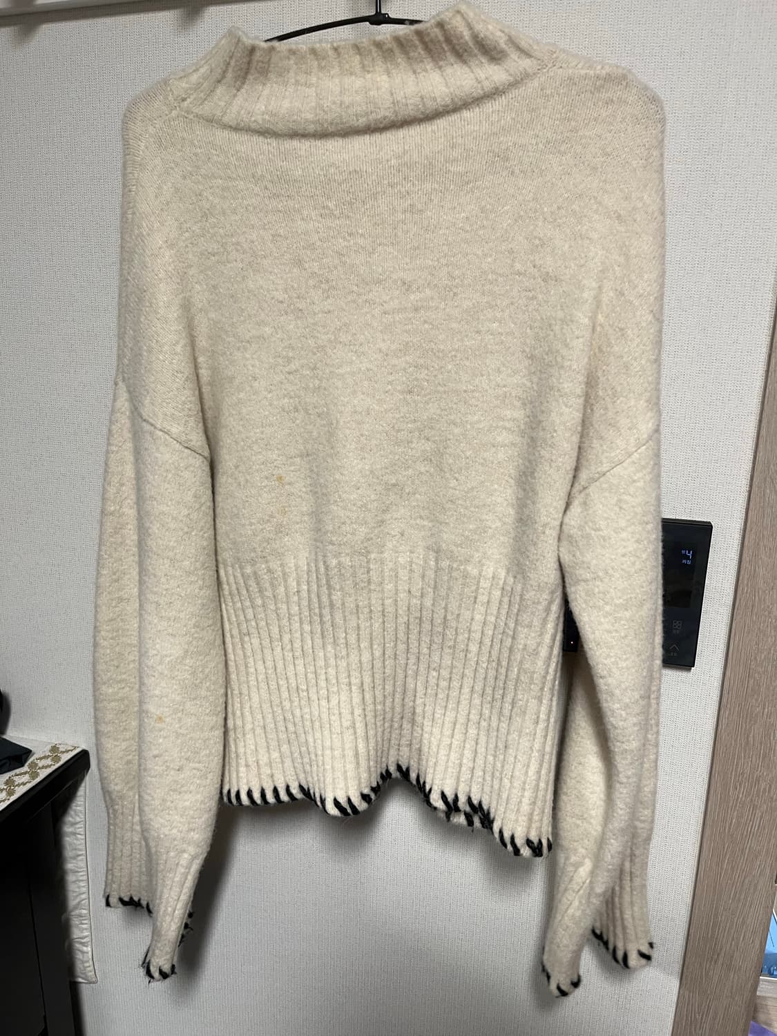 아이보리 스티치 니트 상품이미지3