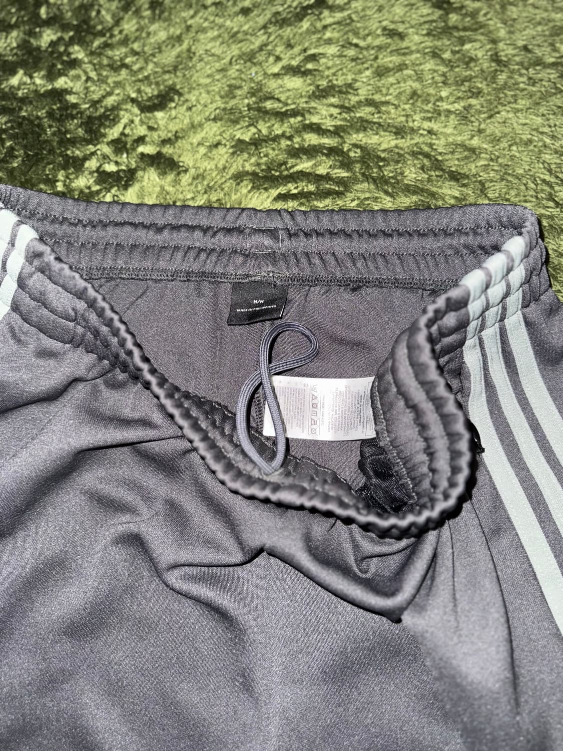 [M] 아디다스 이지 칼라바사스 트랙 팬츠 상품이미지3