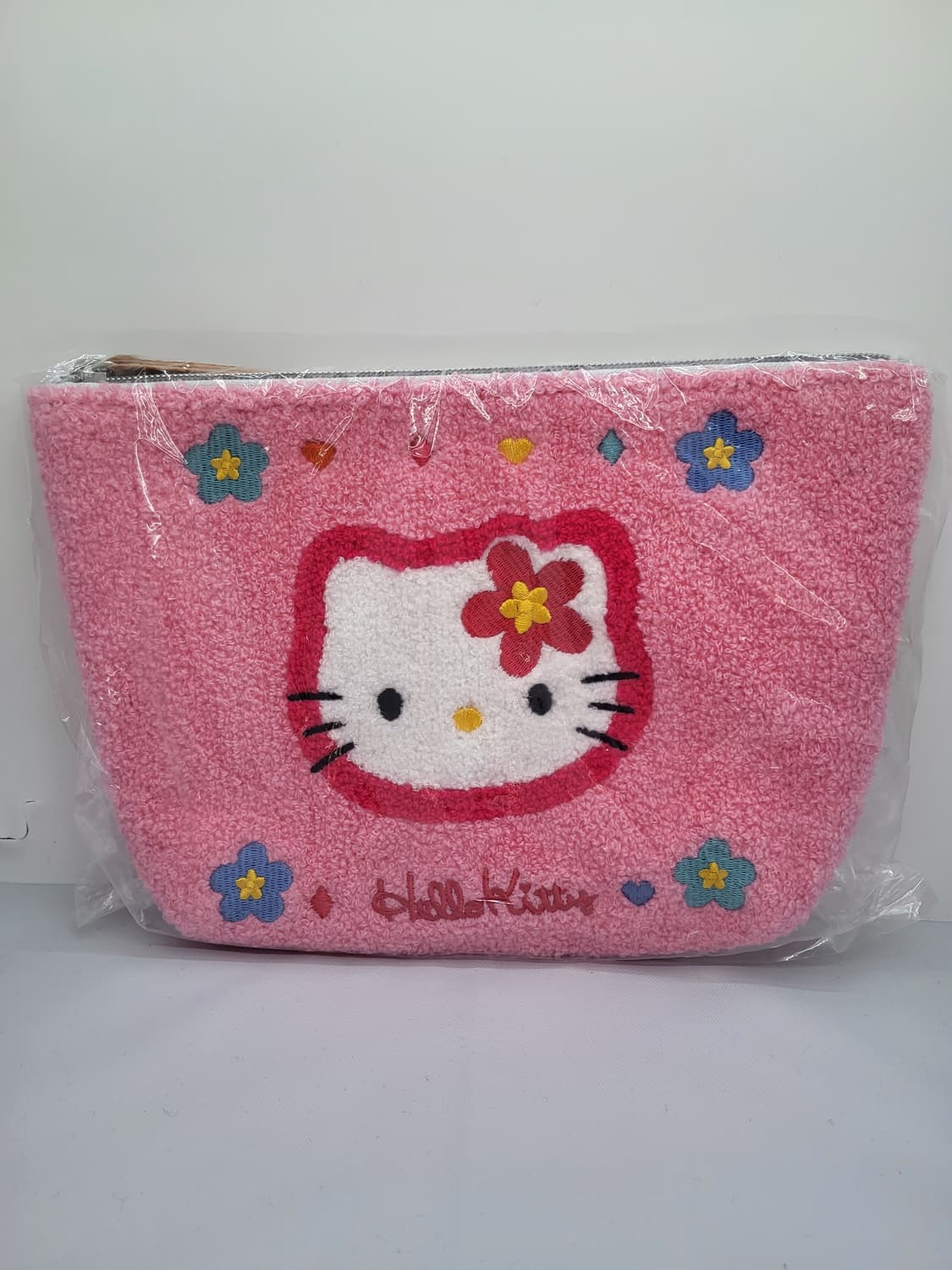 산리오 헬로키티 뽀글이 파우치 상품이미지4