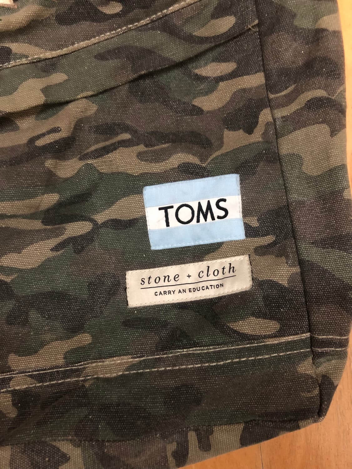 TOMS 탐스 카모플라쥬 배낭 백팩 상품이미지4