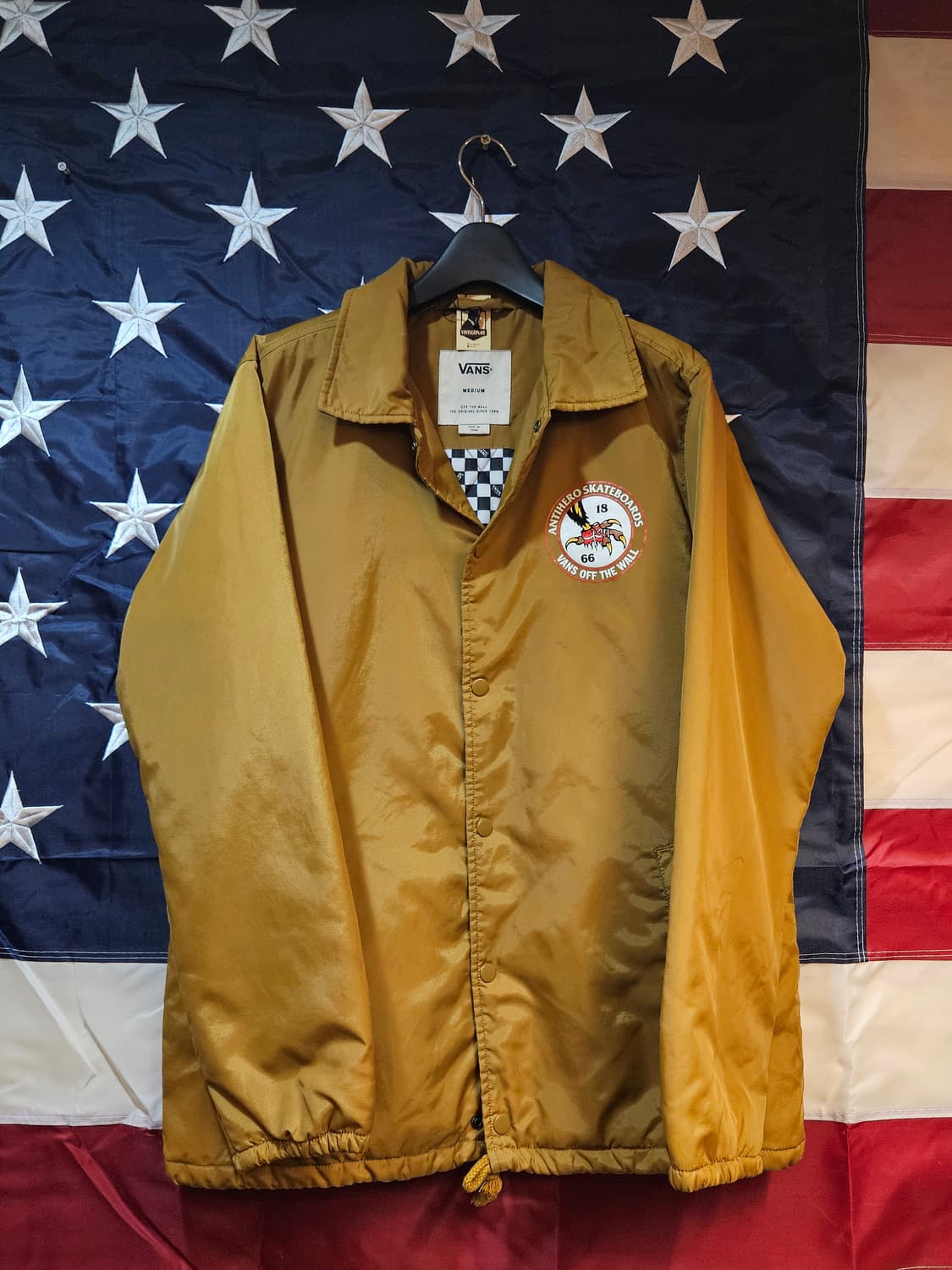 반스X안티히어로 Skateboards Coach Jacket 상품이미지1