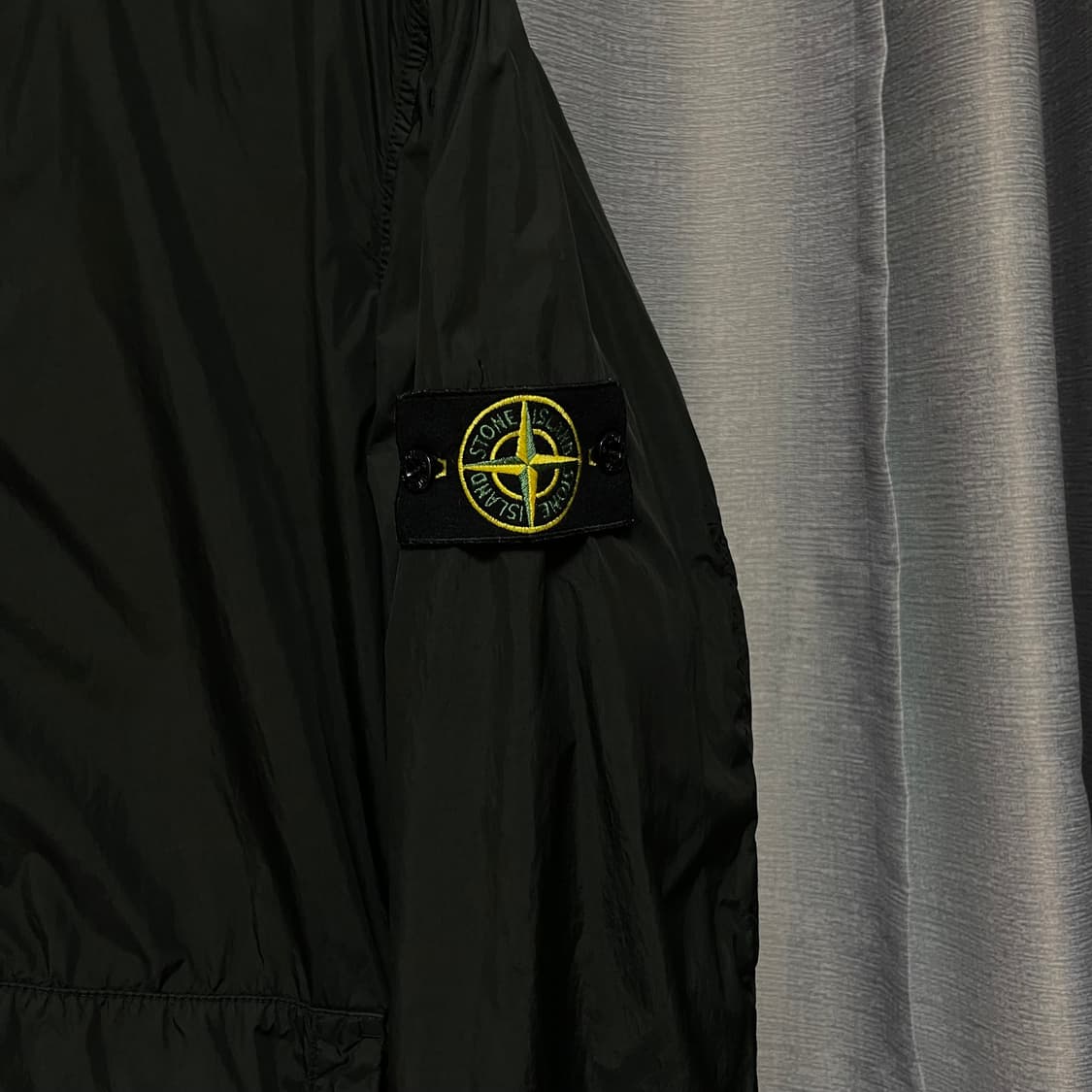 XL 스톤아일랜드 크링클랩스 봄버 자켓 상품이미지3