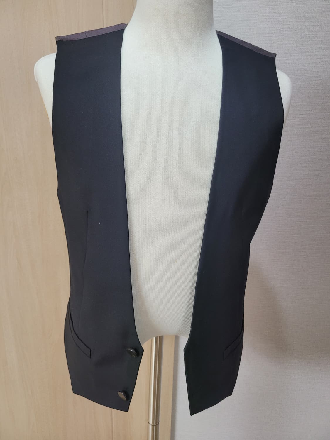 테이트 TATE 남자 투버튼 조끼 100 블랙 상품이미지7