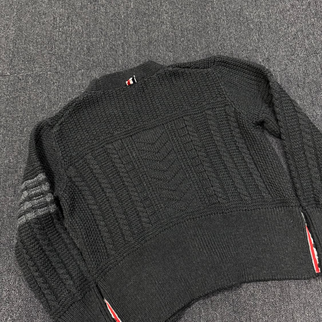 톰브라운 아란 케이블 니트 가디건 3사이즈  상품이미지6