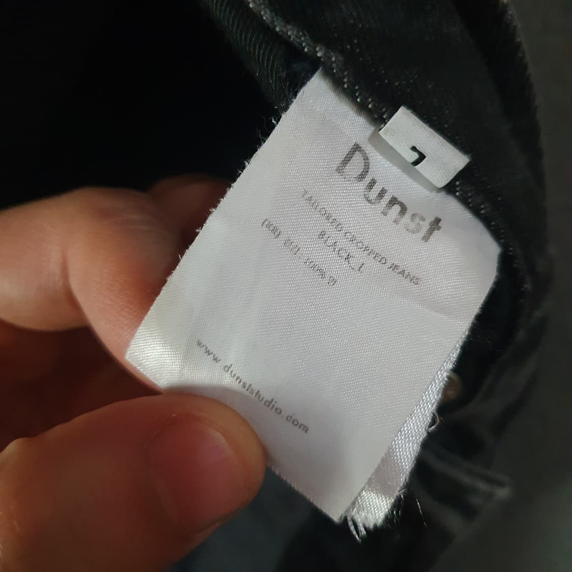 던스트 테일러드 크롭 데님 블랙 L 상품이미지8