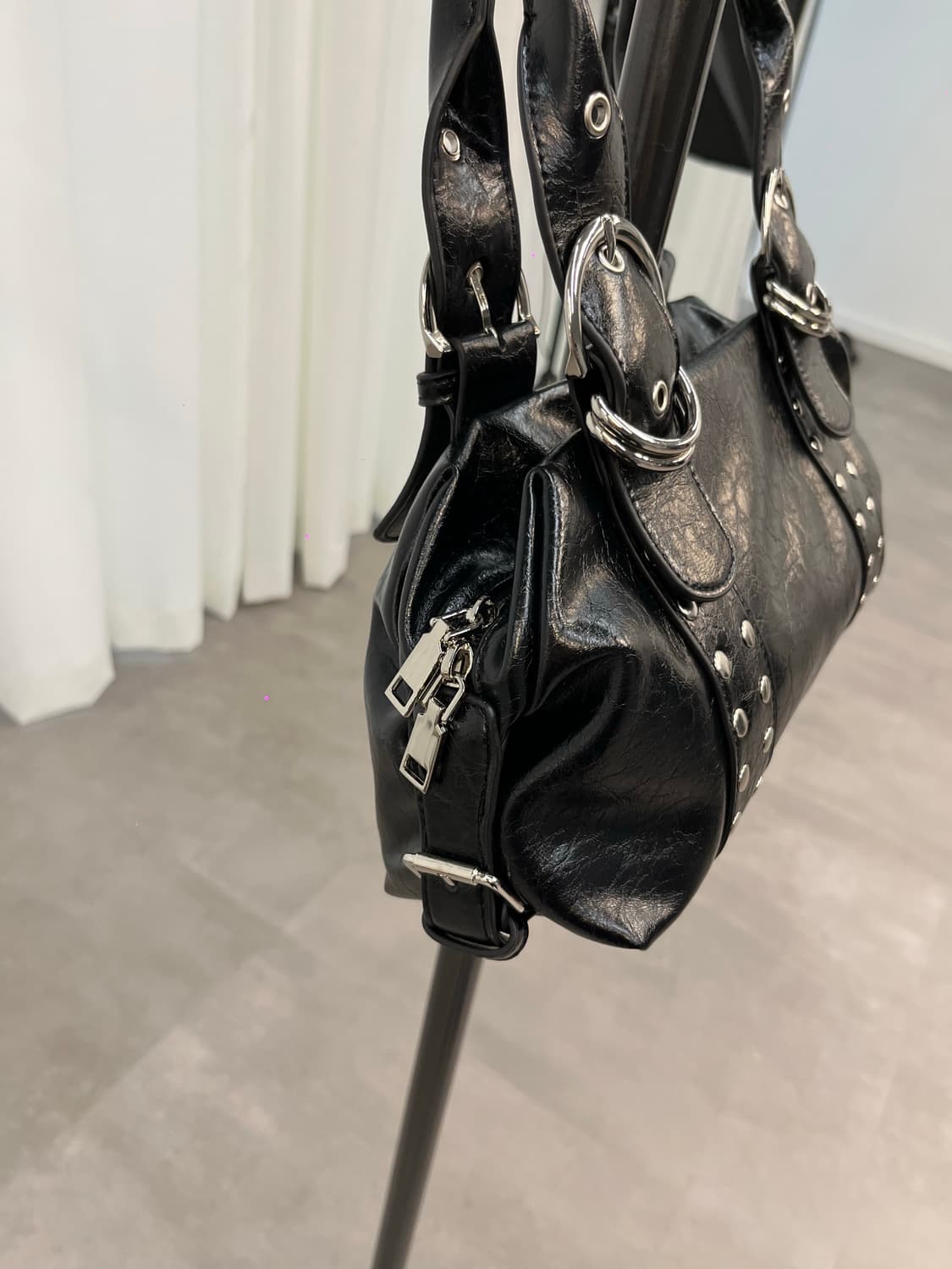 Vintage Black Leather Shoulder Bag 상품이미지6