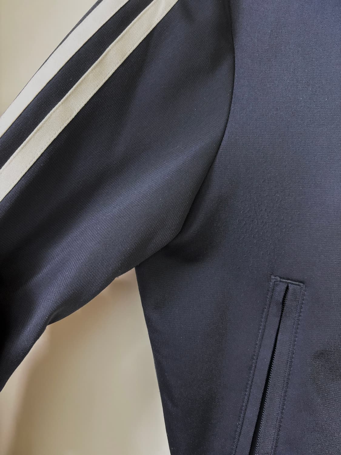 아디다스 파이어버드 크롭 트랙탑 네이비 xs 상품이미지4