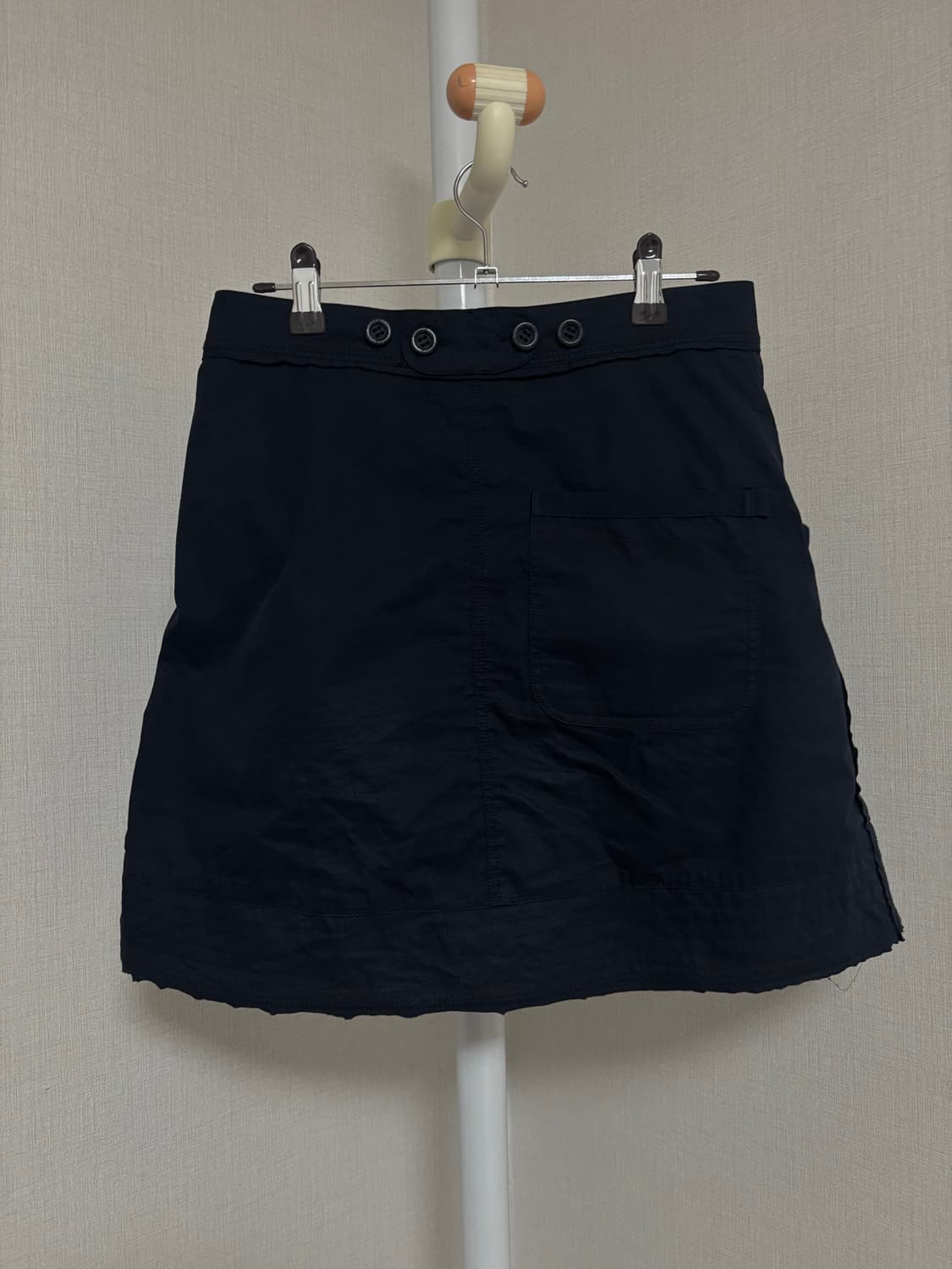 Coyseio RAW EDGE COTTON SKIRT NAVY  상품이미지9