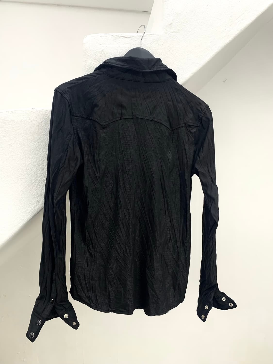 Xfem waxed python wrinkled shirt jacket  상품이미지6