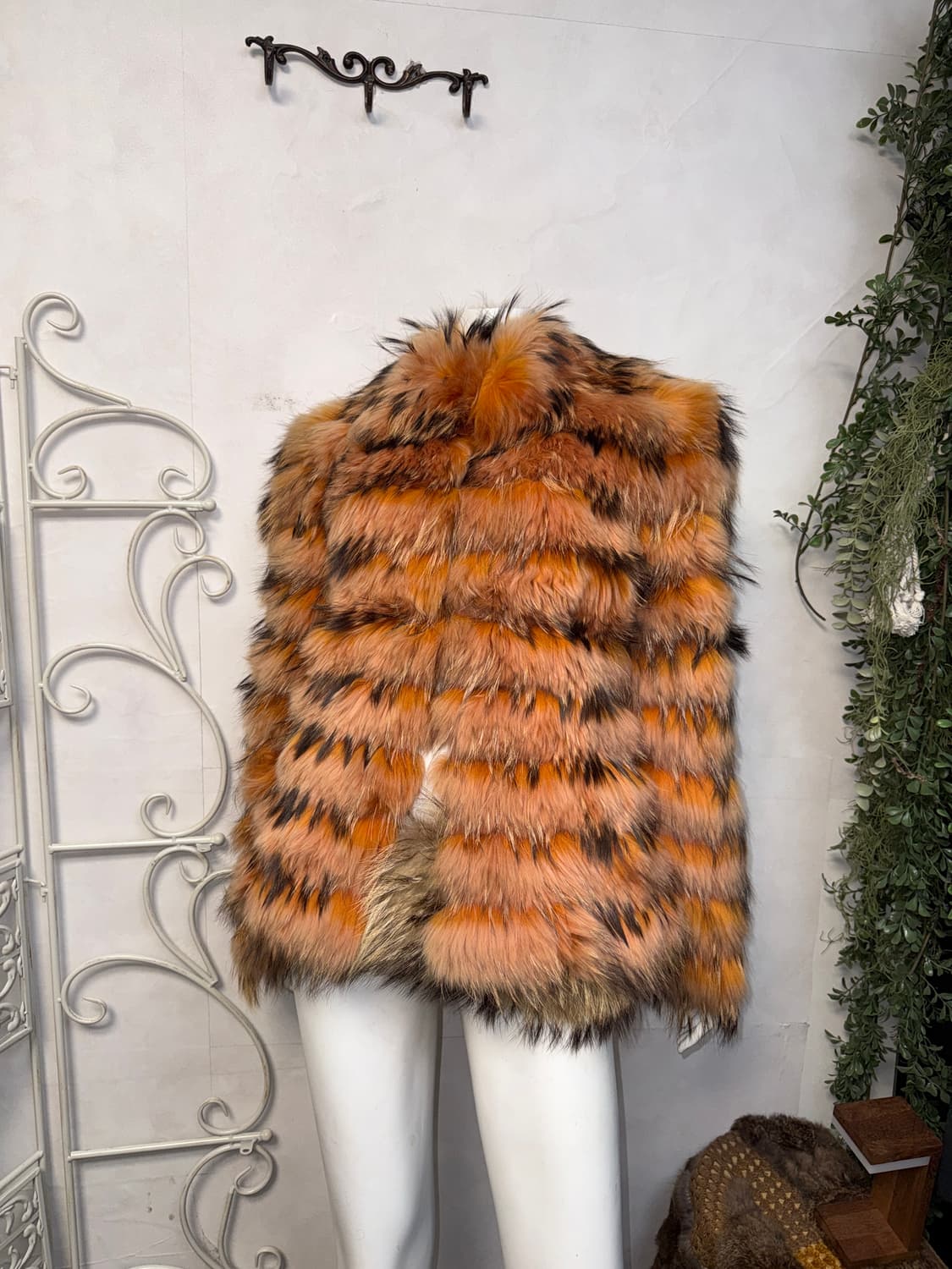 Mixed orange brown fox fur jacket  상품이미지4